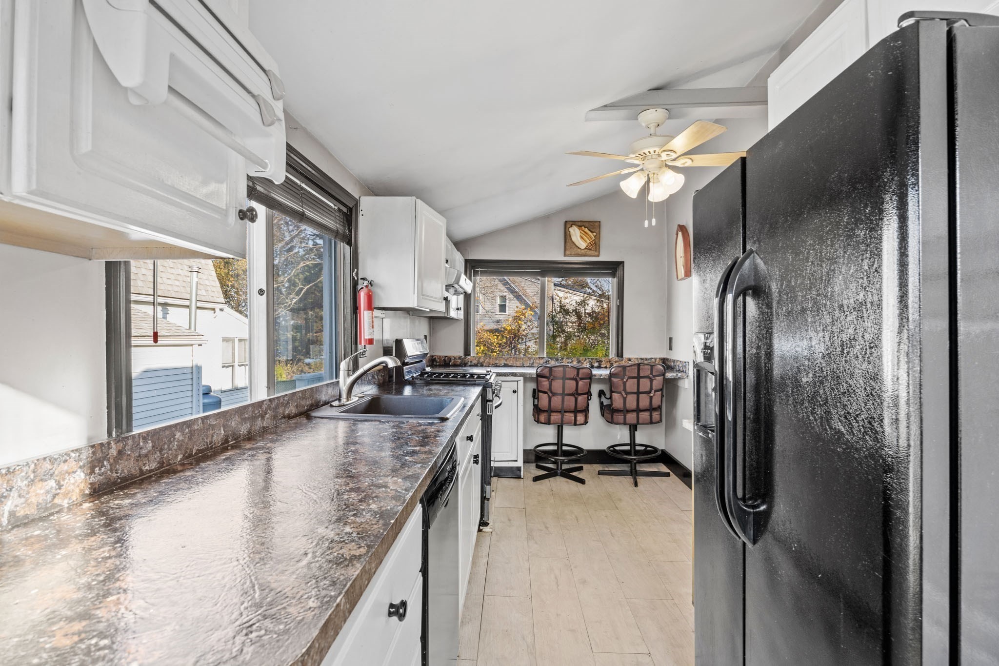 19 Holmes Avenue, Kingston, MA 02364 - Image 11