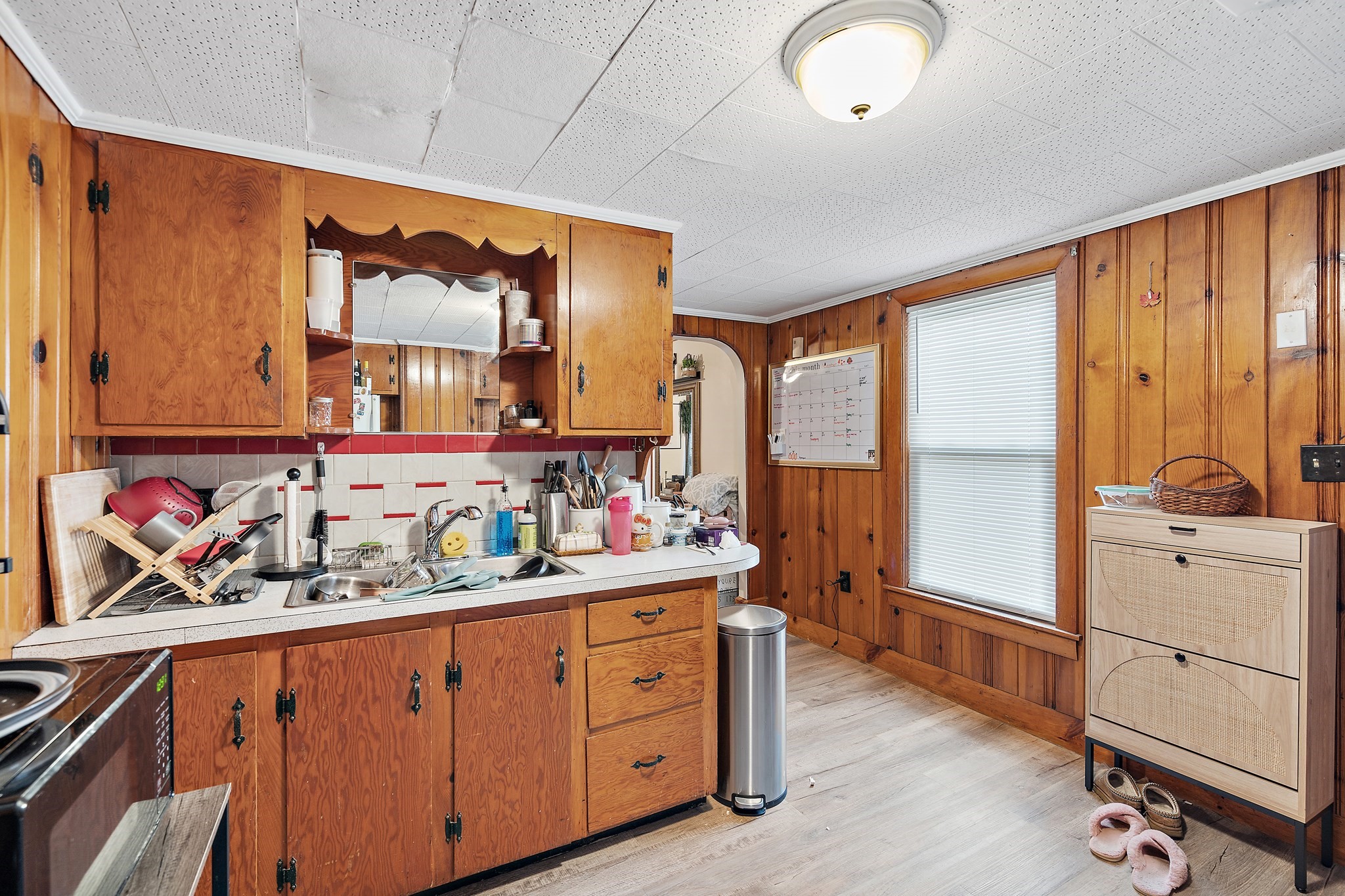 2 Sutherland St, Lowell, MA 01850 - Image 18