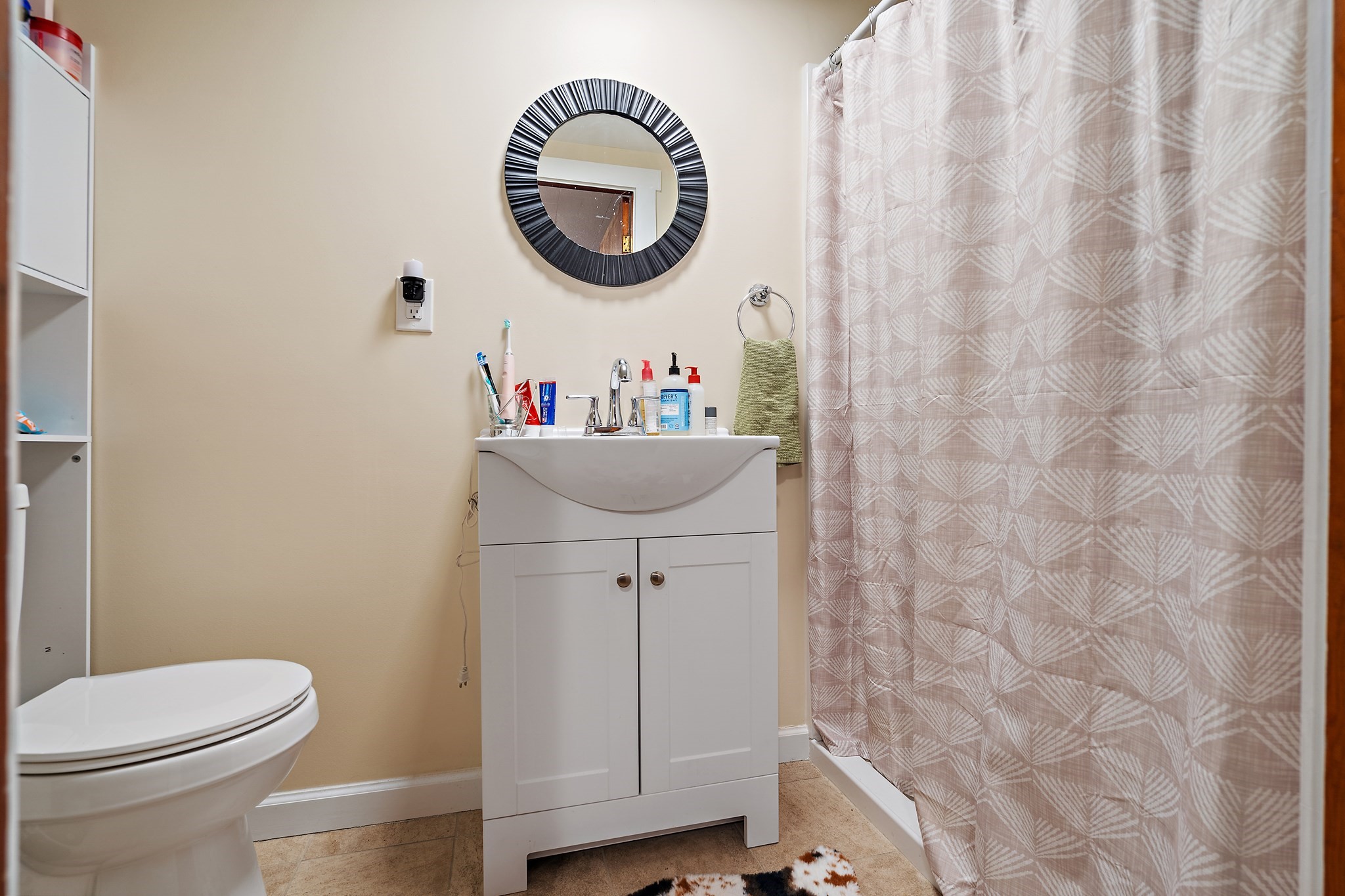 2 Sutherland St, Lowell, MA 01850 - Image 19