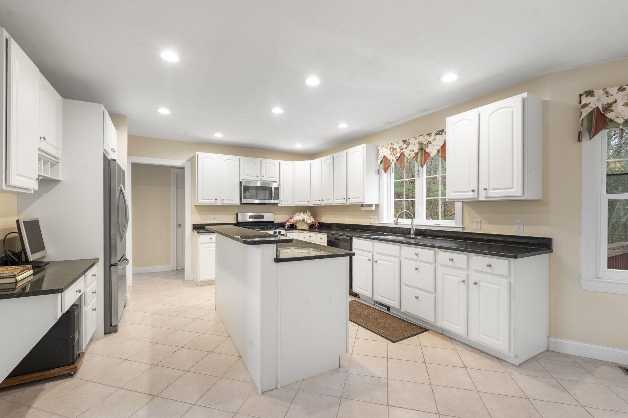 20 Beauregard Circle, Marlborough, MA 01752 - Image 5