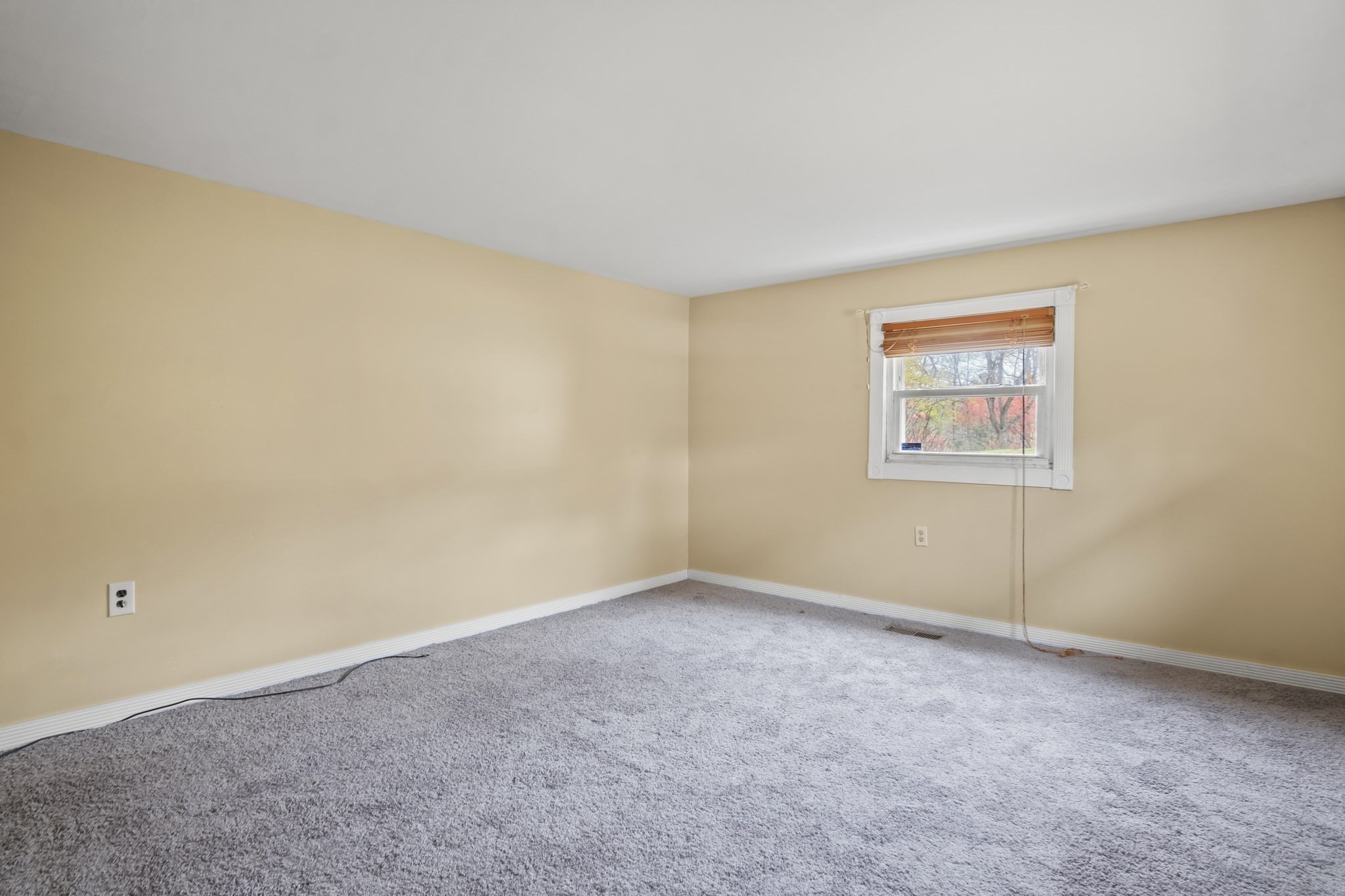 296 Astle Street, Tewksbury, MA 01876 - Image 20