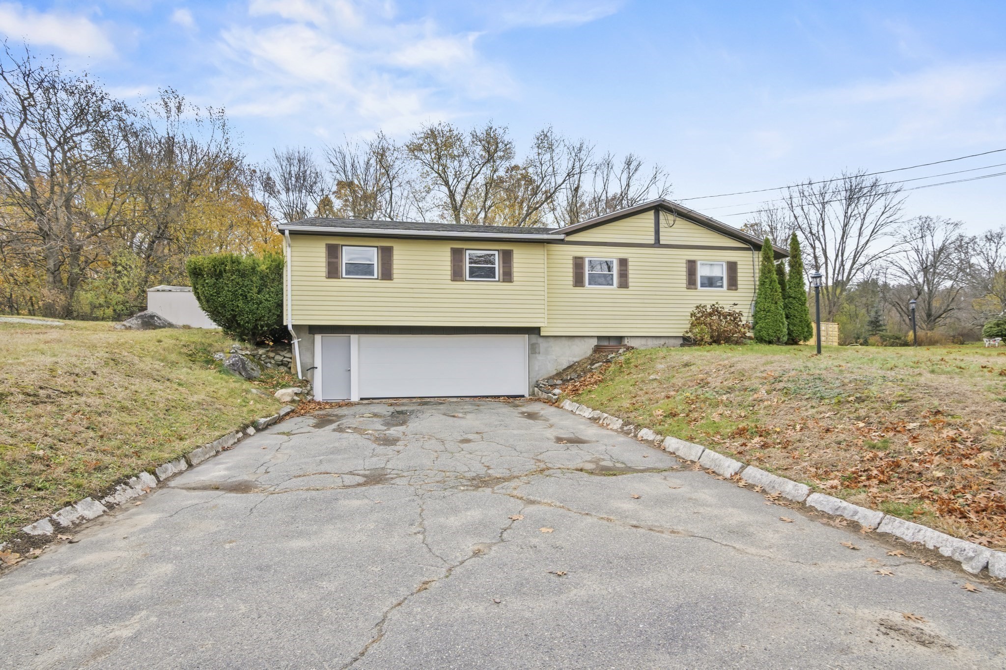 296 Astle Street, Tewksbury, MA 01876 - Image 30