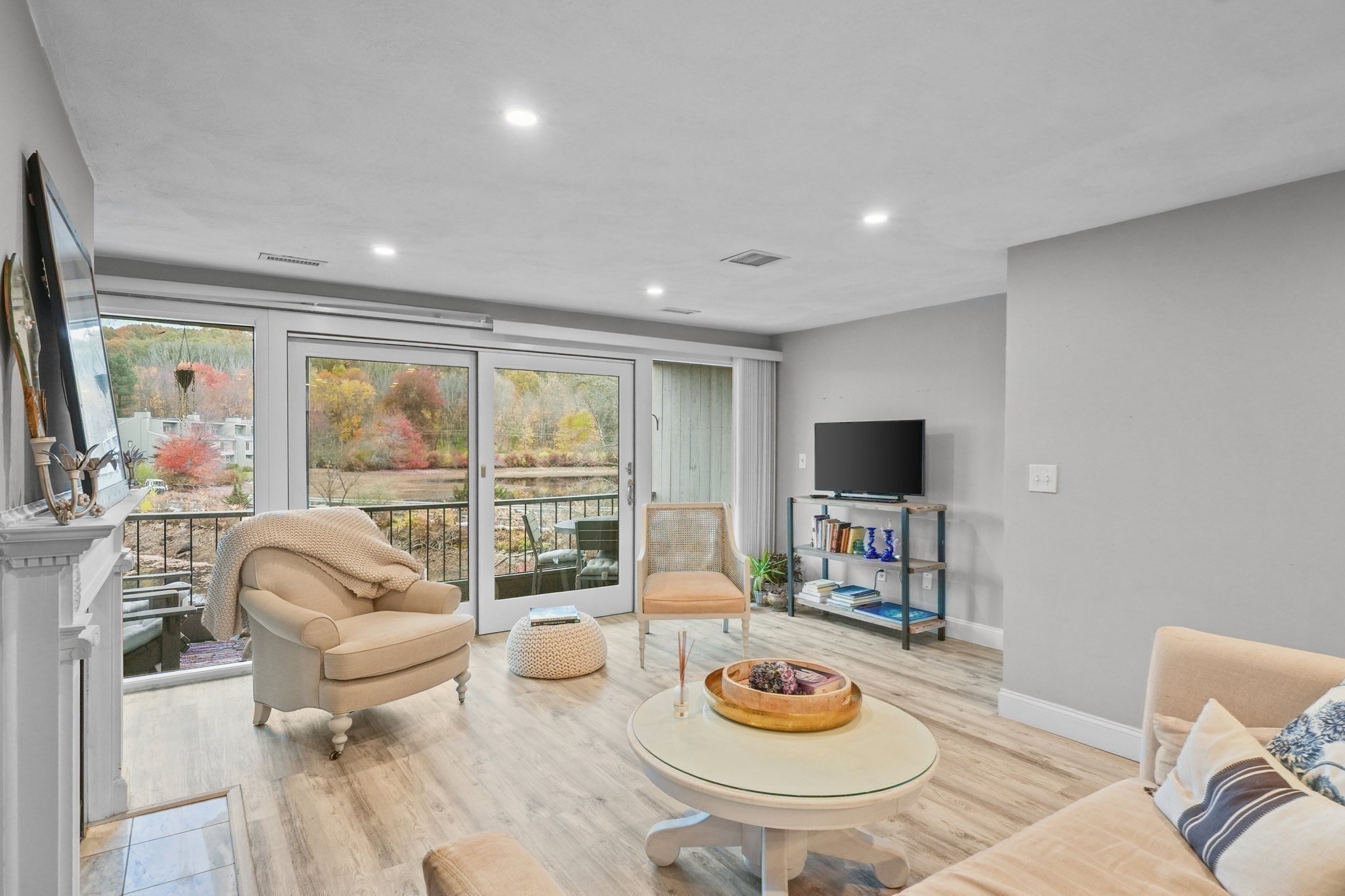 115 Mill Pond Unit 115, North Andover, MA 01845 - Image 11