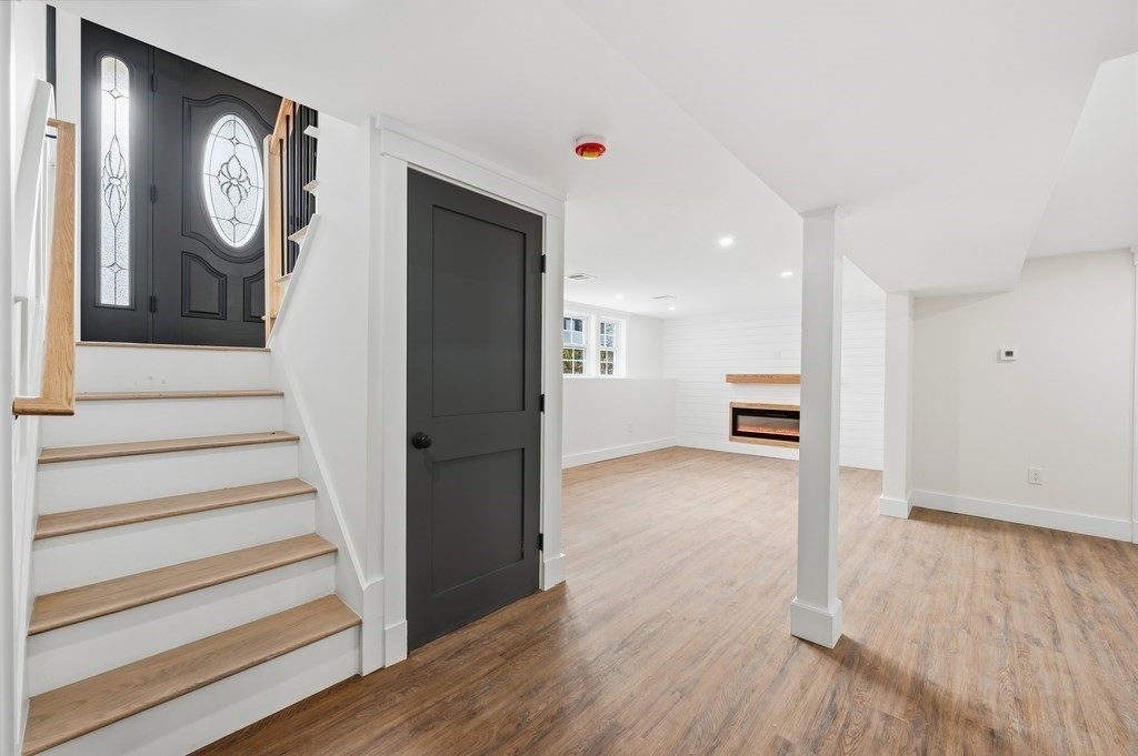 99 Grove St, Reading, MA 01867 - Image 15