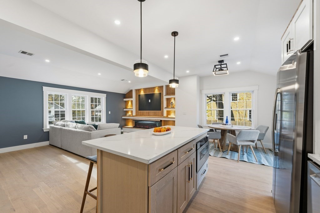 99 Grove St, Reading, MA 01867 - Image 17