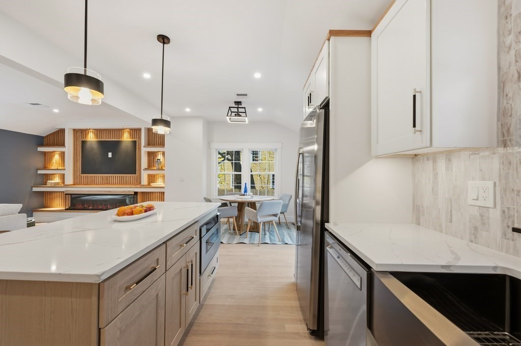 99 Grove St, Reading, MA 01867 - Image 18