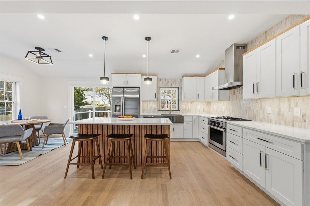 99 Grove St, Reading, MA 01867 - Image 5