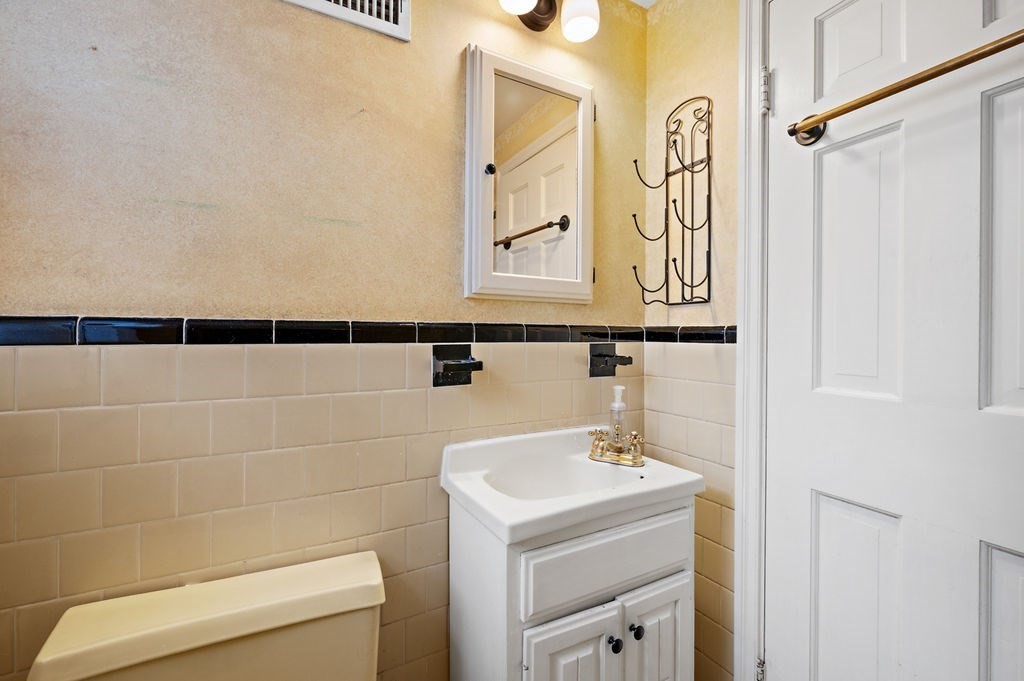 10 Standish Way, Lynn, MA 01904 - Image 23