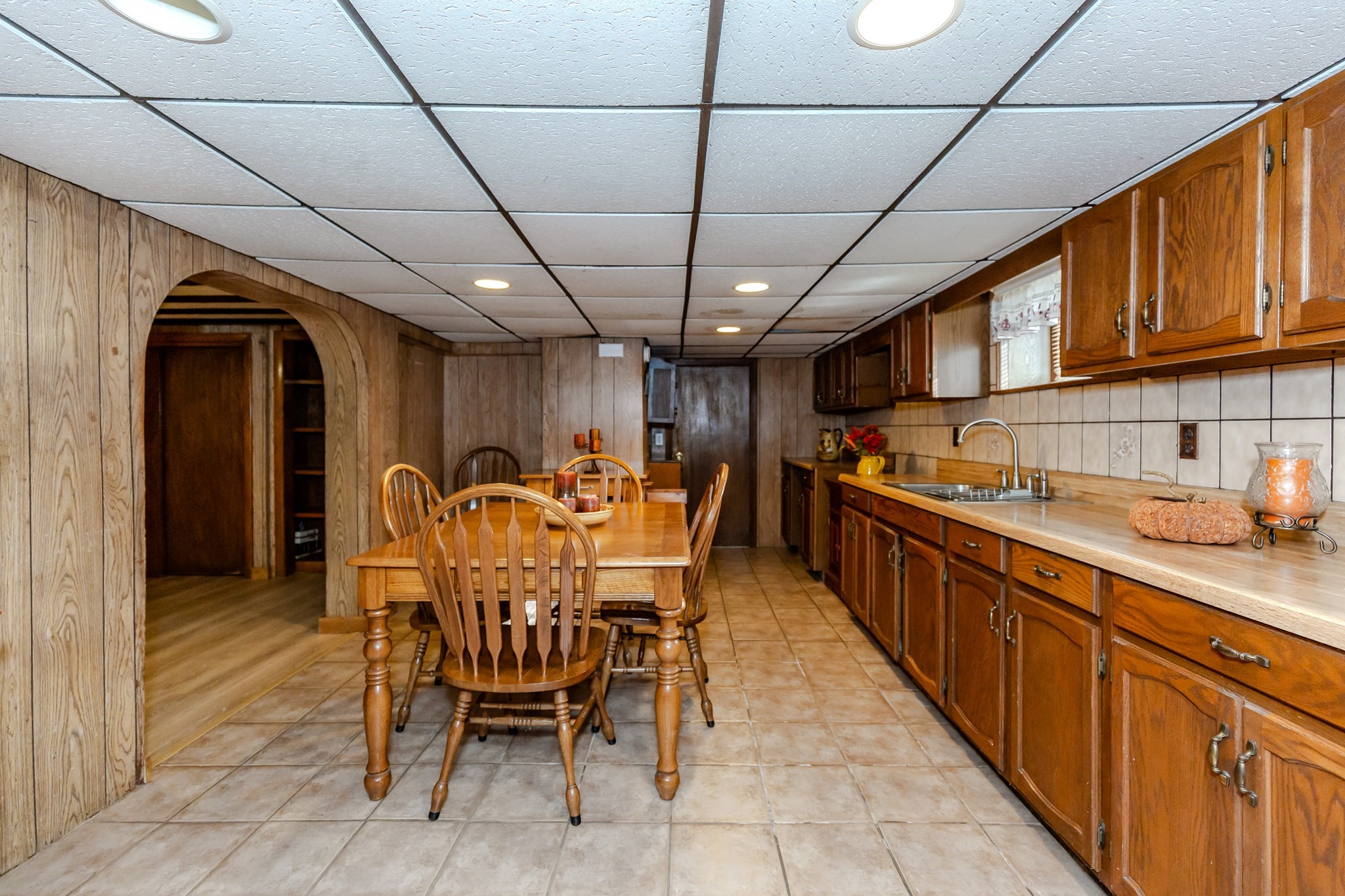 84 Bellevue Ave, Pawtucket, RI 02861 - Image 14