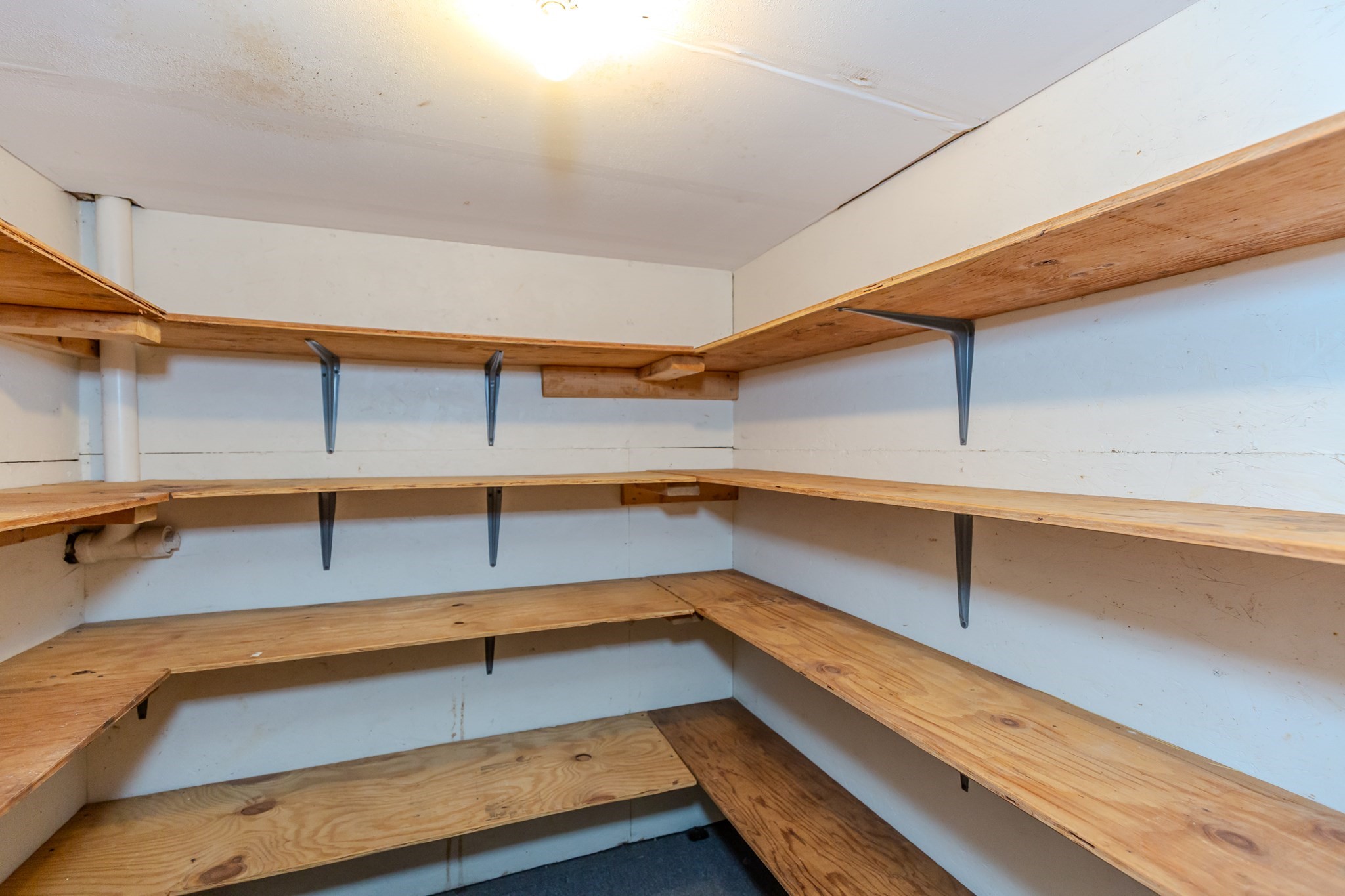 84 Bellevue Ave, Pawtucket, RI 02861 - Image 20