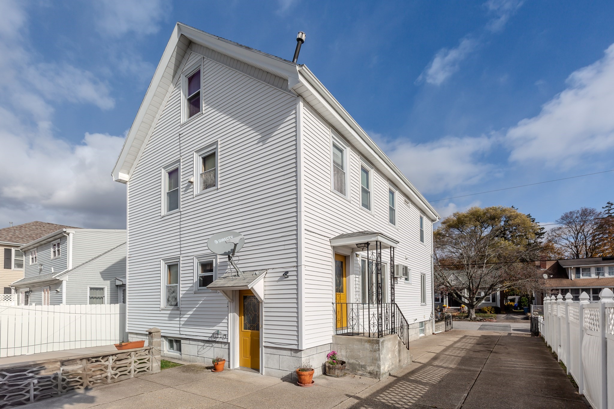 84 Bellevue Ave, Pawtucket, RI 02861 - Image 24