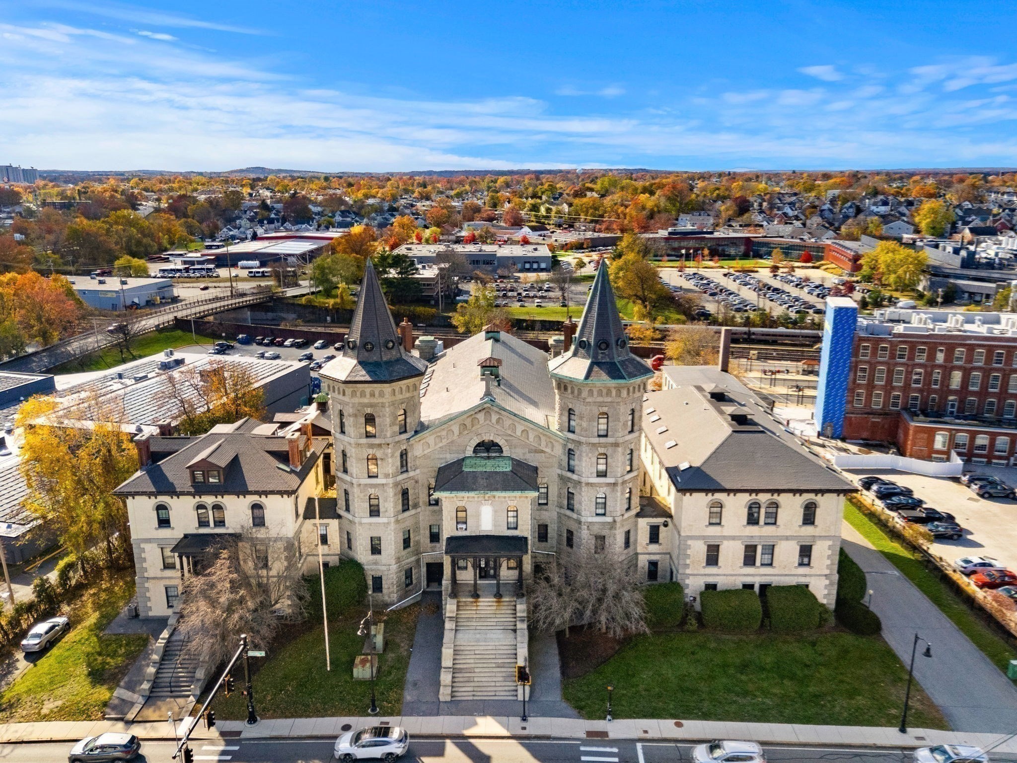 201 Thorndike Unit 2-312, Lowell, MA 01852