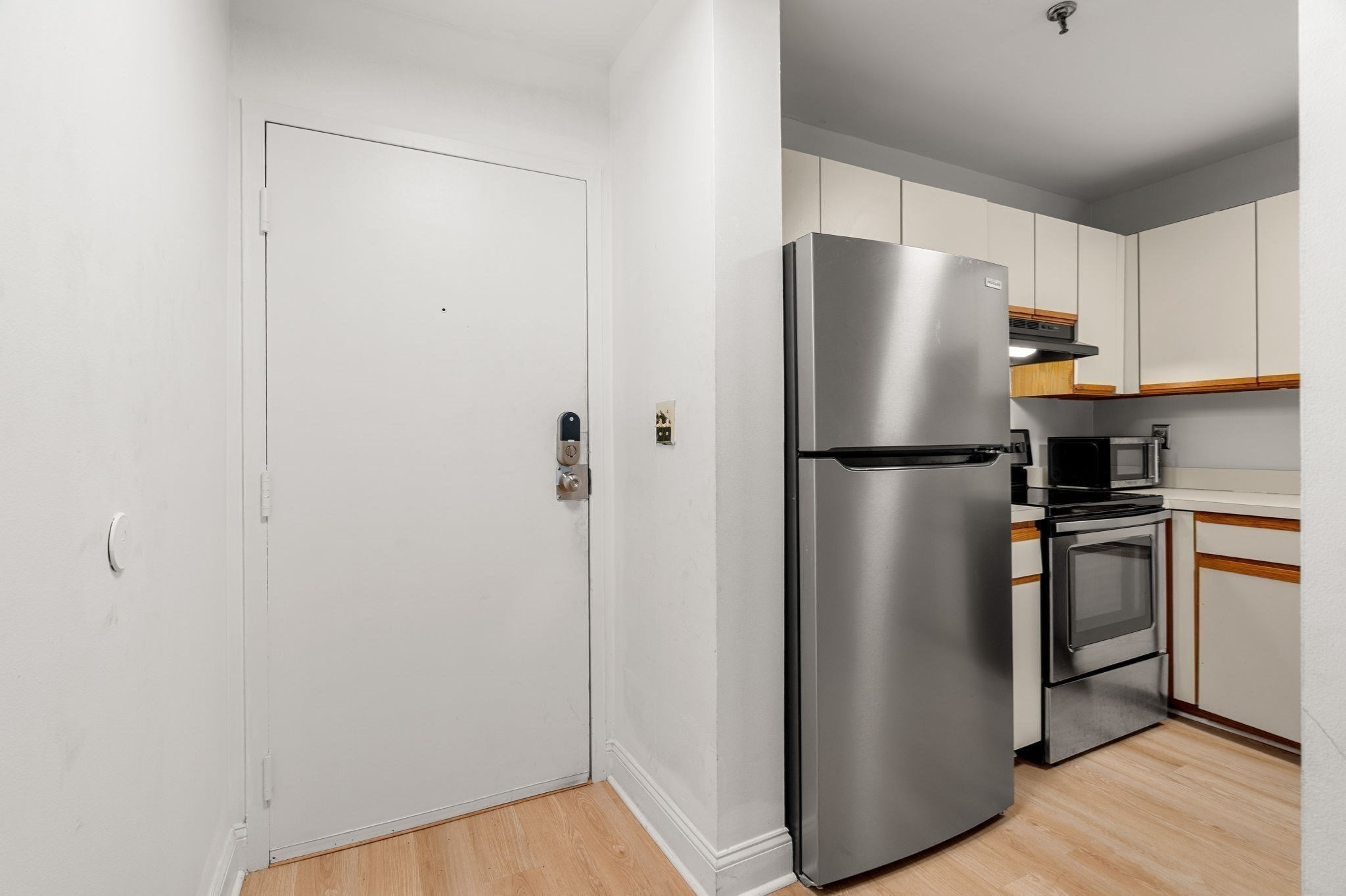 201 Thorndike Unit 2-312, Lowell, MA 01852 - Image 3
