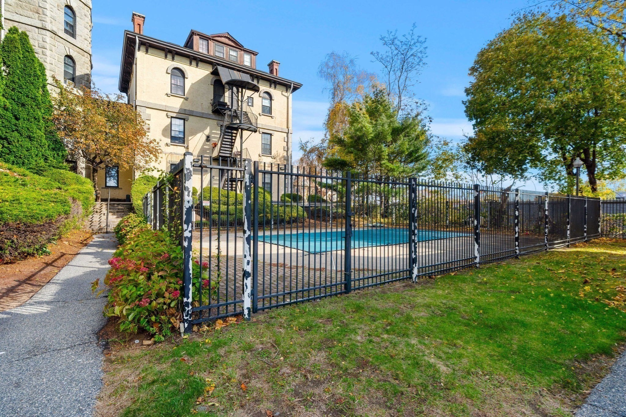 201 Thorndike Unit 2-312, Lowell, MA 01852 - Image 24