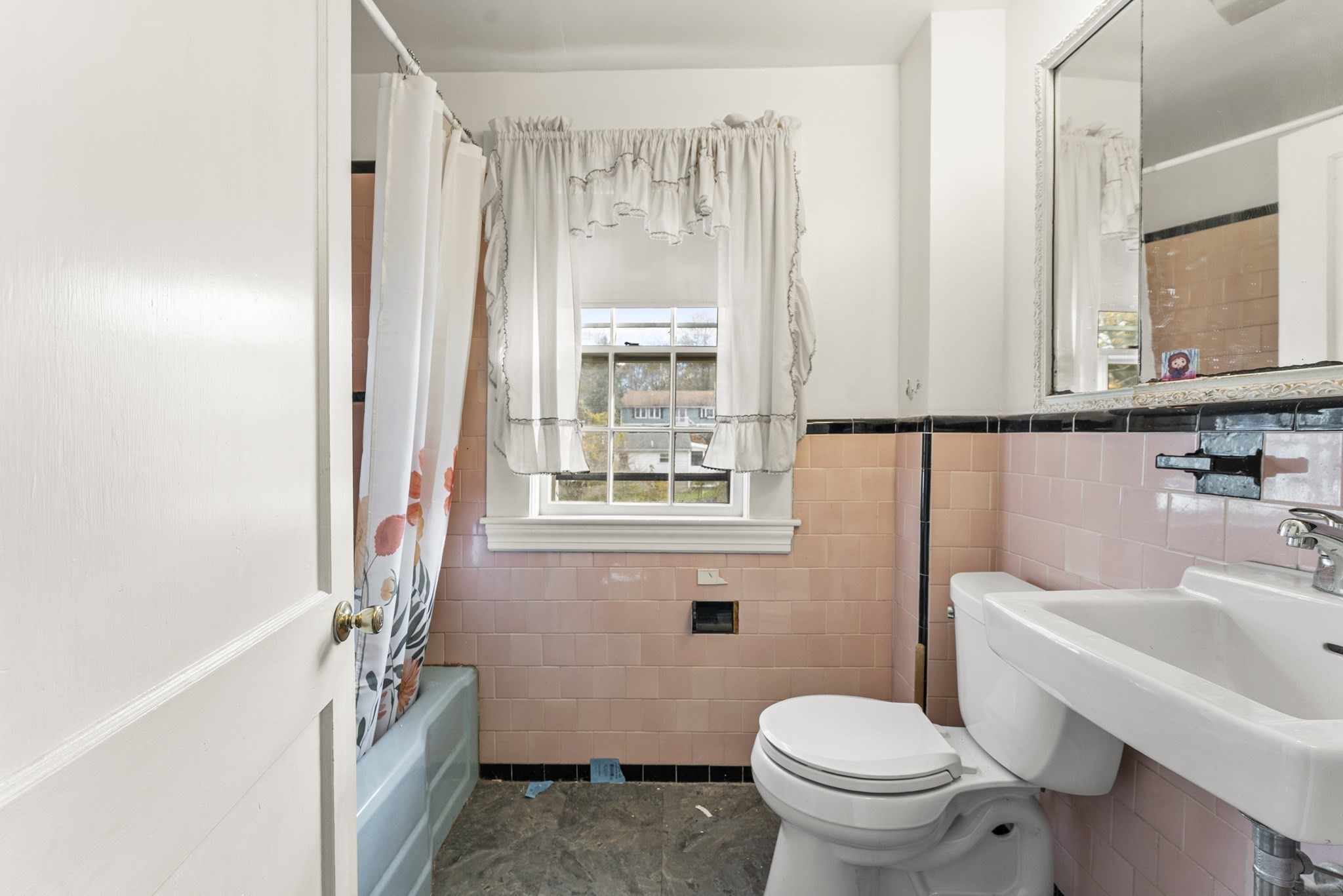 46 Sutton, Peabody, MA 01960 - Image 26