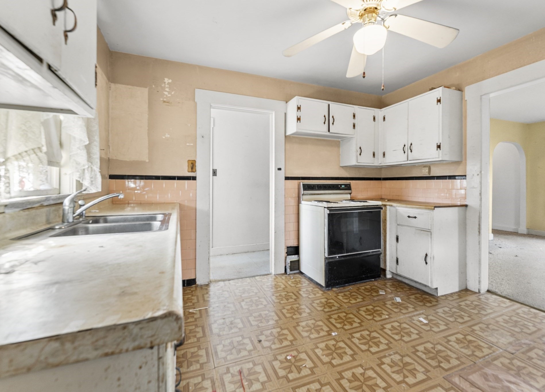 46 Sutton, Peabody, MA 01960 - Image 8