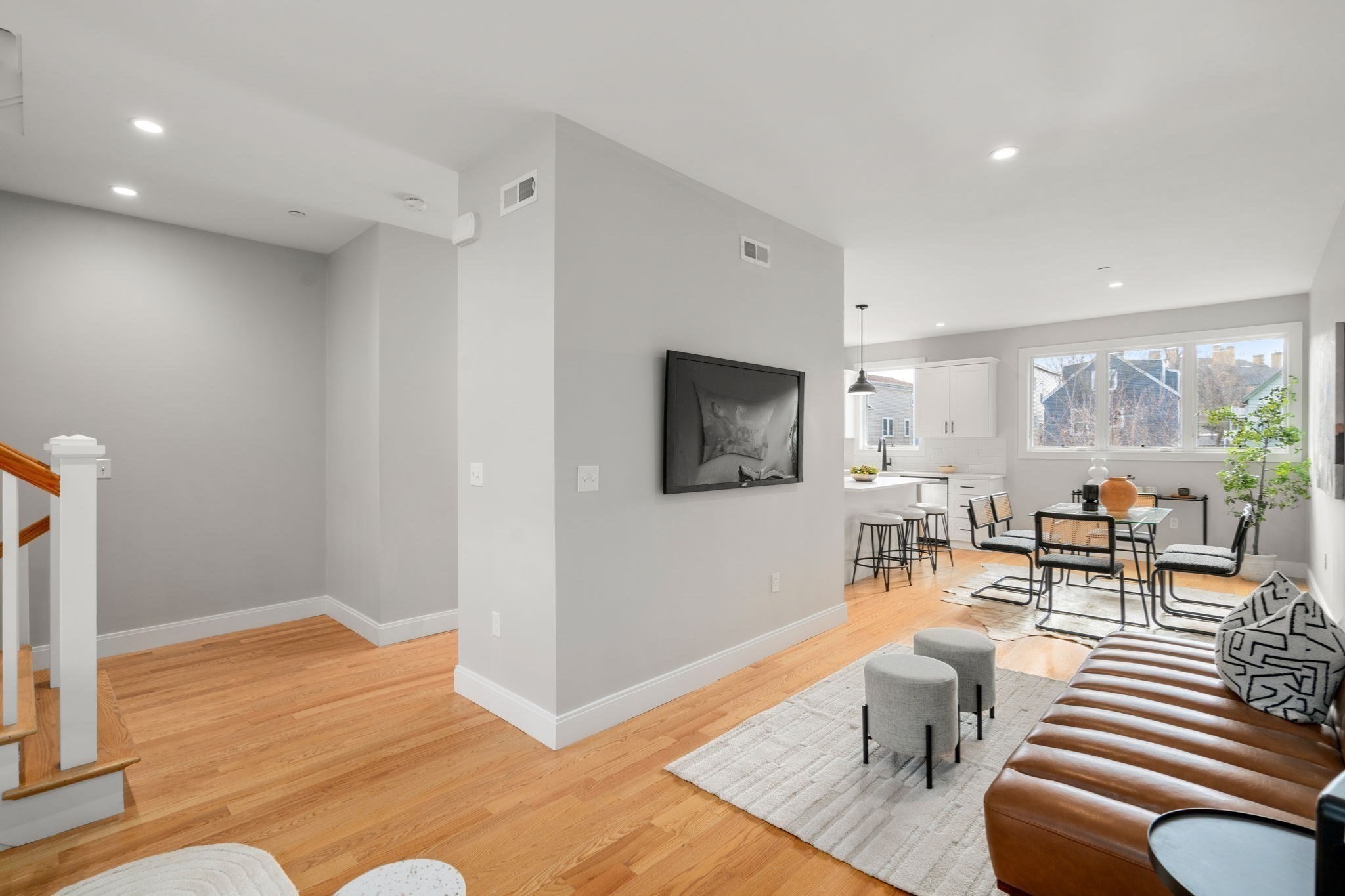 123 Centre St Unit TH4, Dorchester, Boston, MA 02124 - Image 2