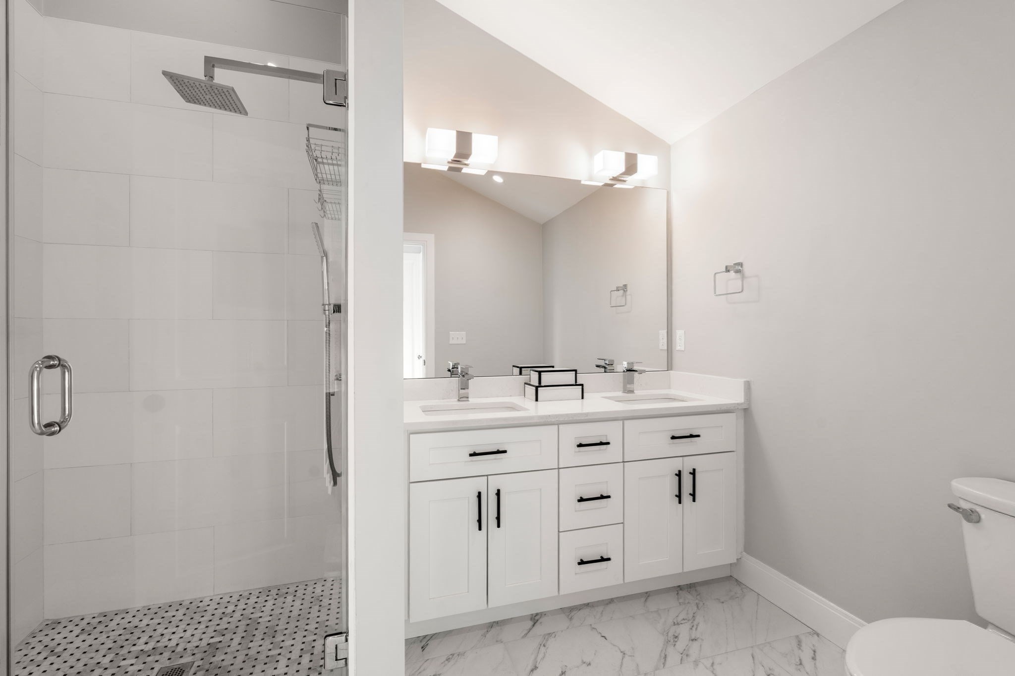 123 Centre St Unit TH4, Dorchester, Boston, MA 02124 - Image 22