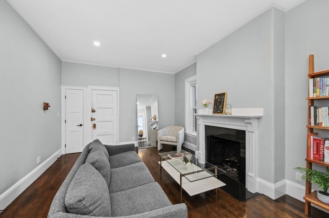 1880 Beacon St Unit 6, Brookline, MA 02445 - Image 3