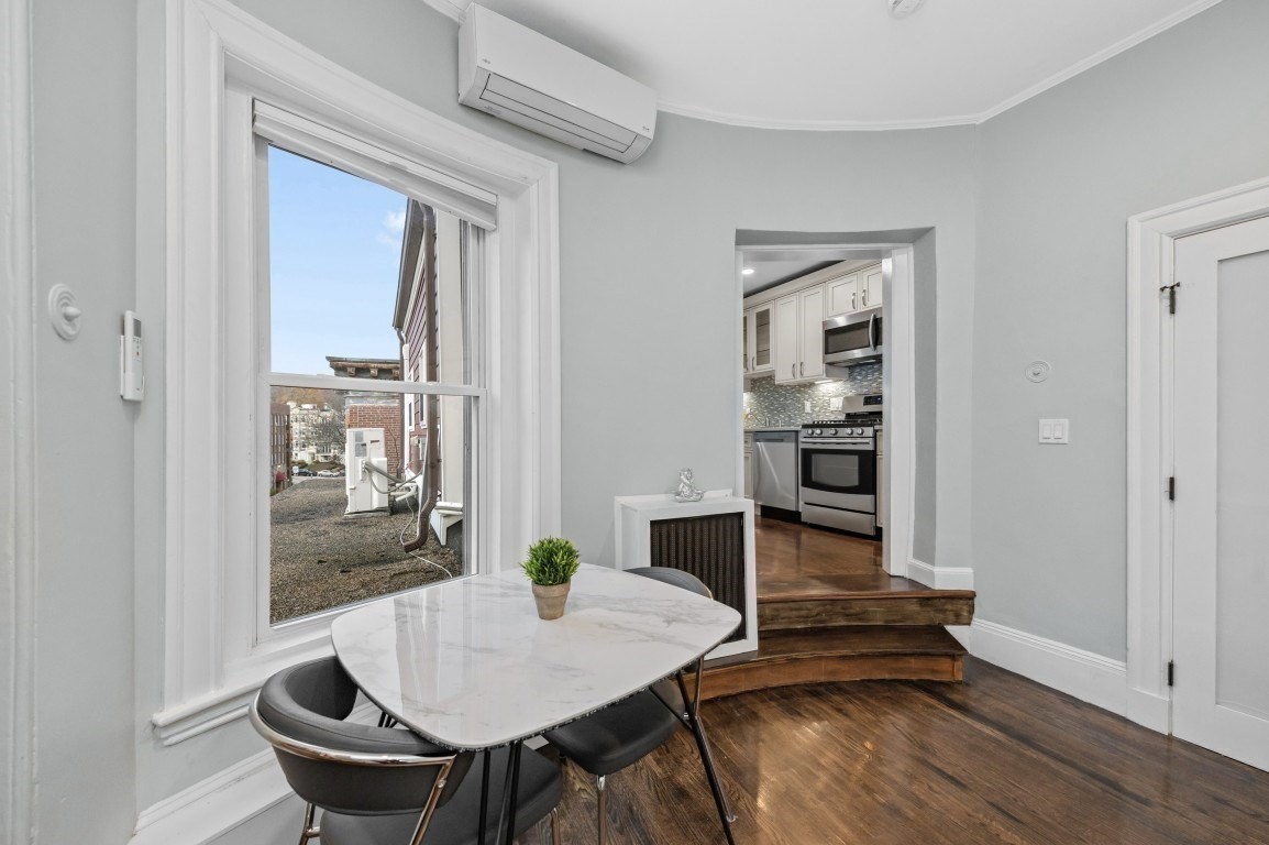 1880 Beacon St Unit 6, Brookline, MA 02445 - Image 5