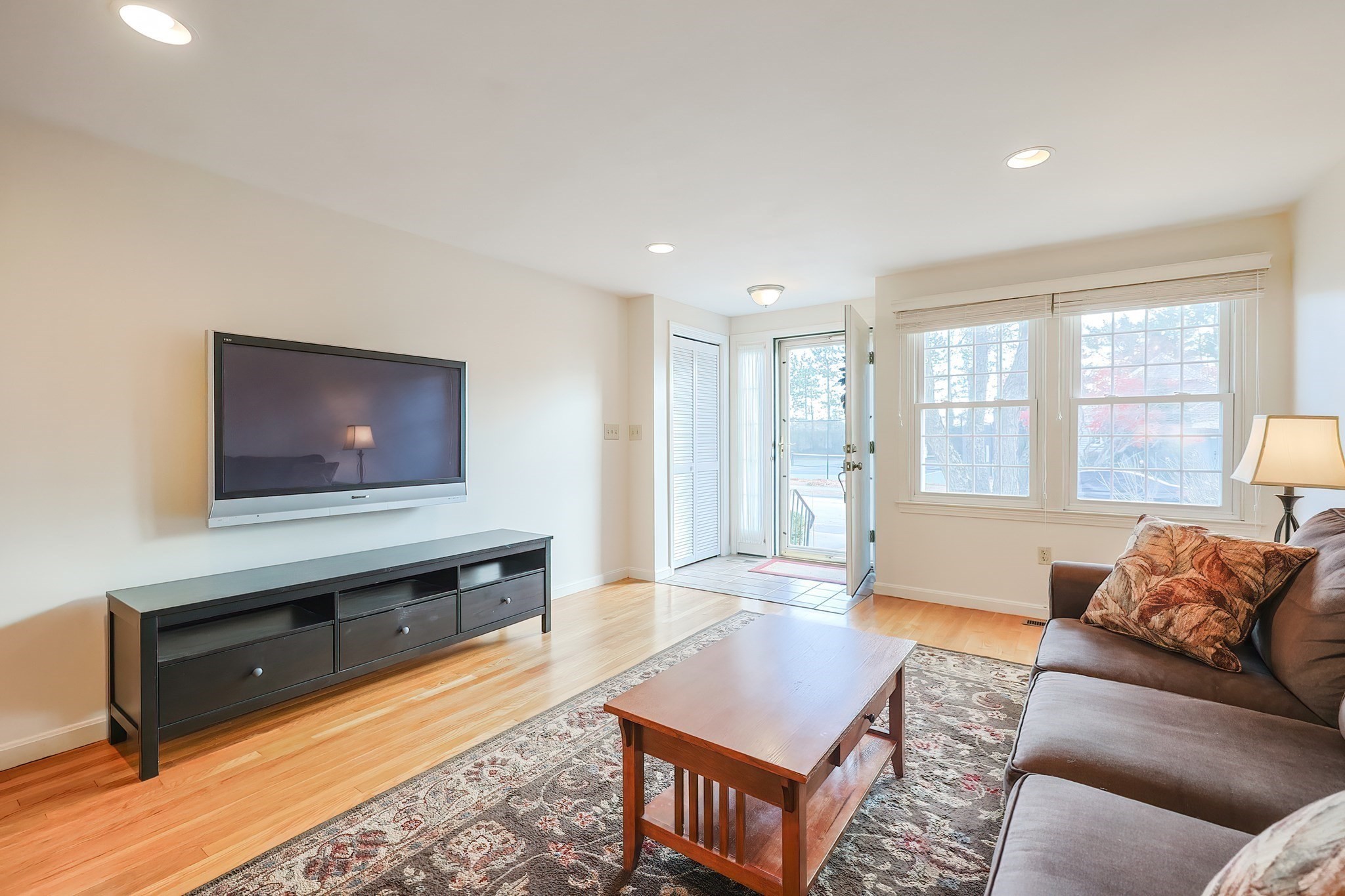 24 Harrington Farms Way Unit 24, Shrewsbury, MA 01545 - Image 3