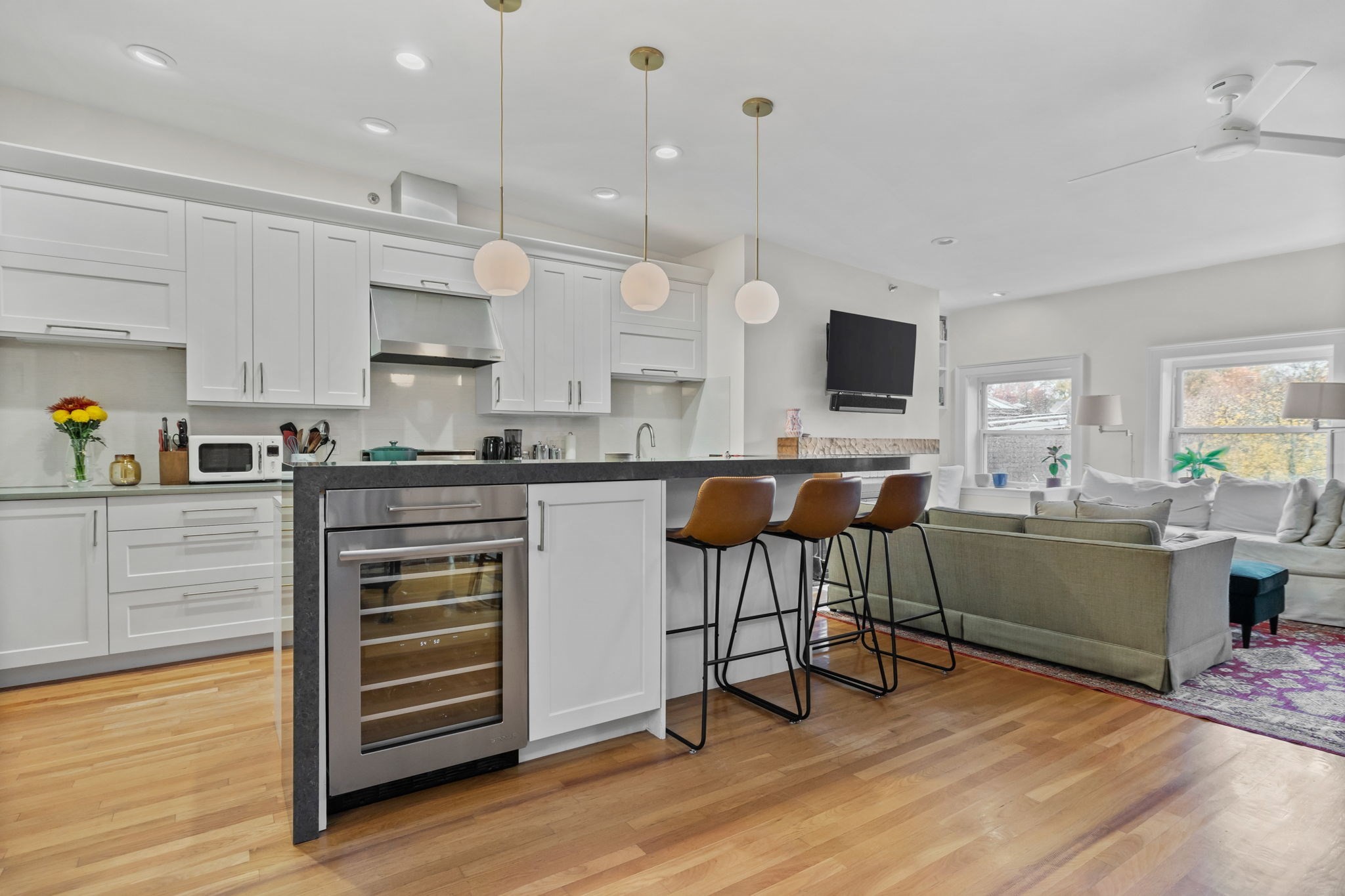 1778 Beacon St Unit 302, Brookline, MA 02445 - Image 2