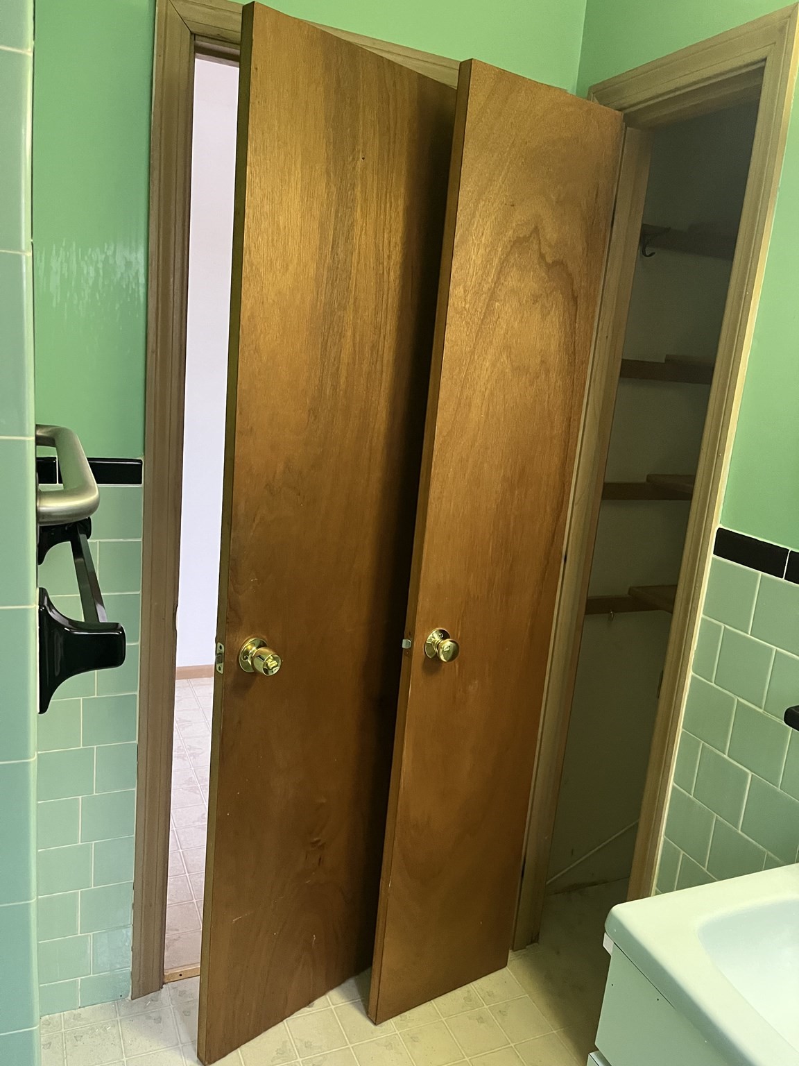 27 Joyce Avenue, Lowell, MA 01851 - Image 10