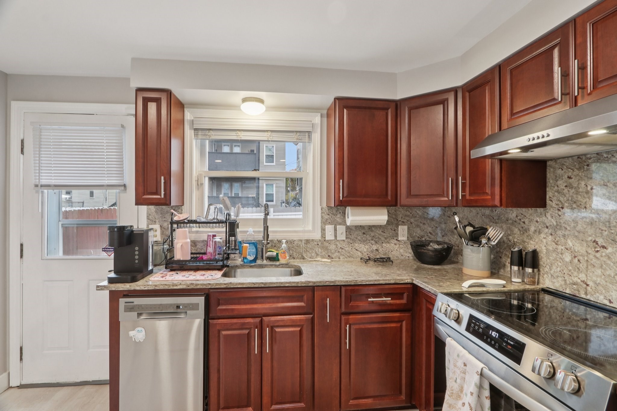 19 Delford St Unit 1, Roslindale, Boston, MA 02131 - Image 5