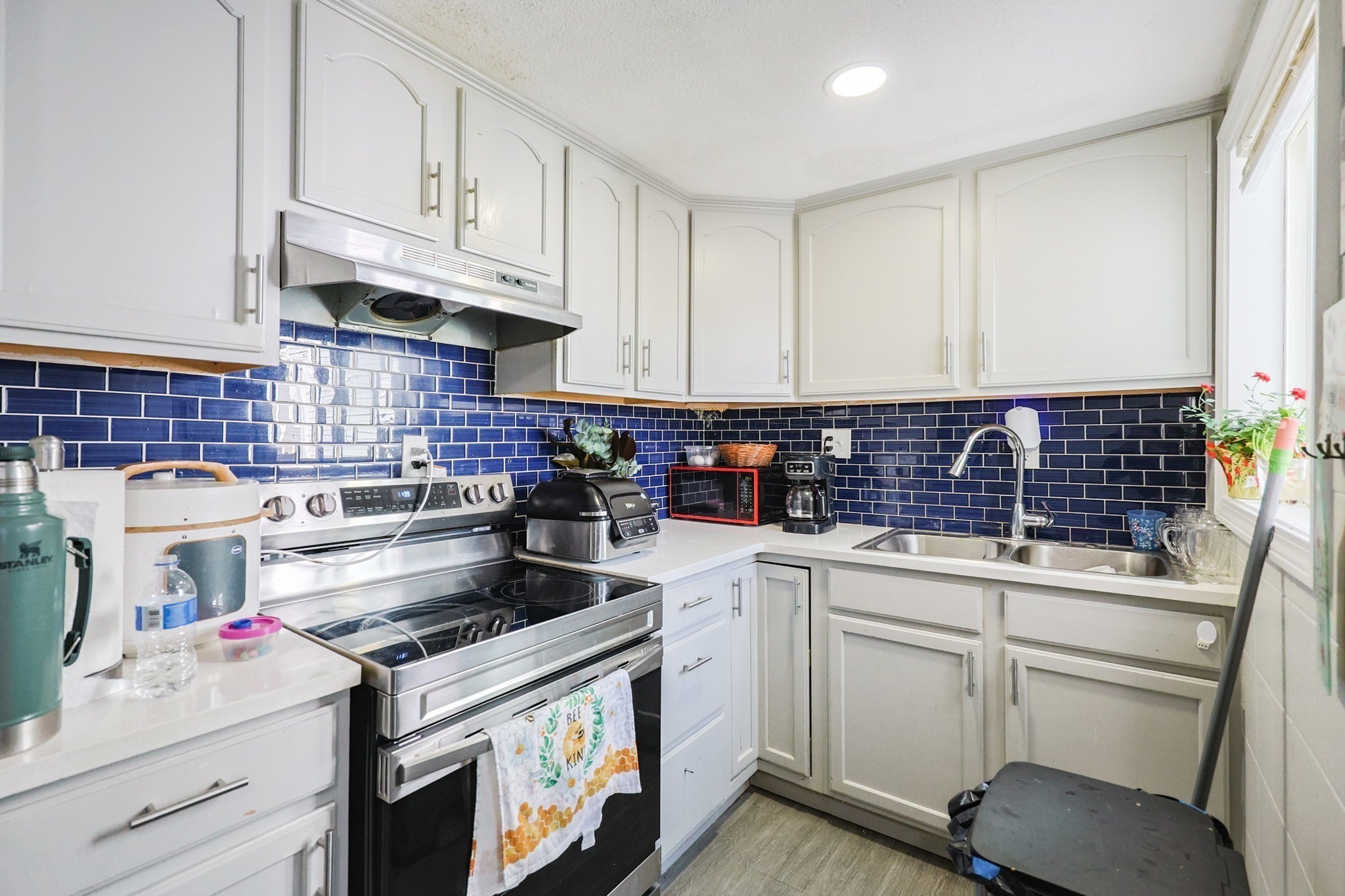 104 Oak St, Fall River, MA 02720 - Image 15