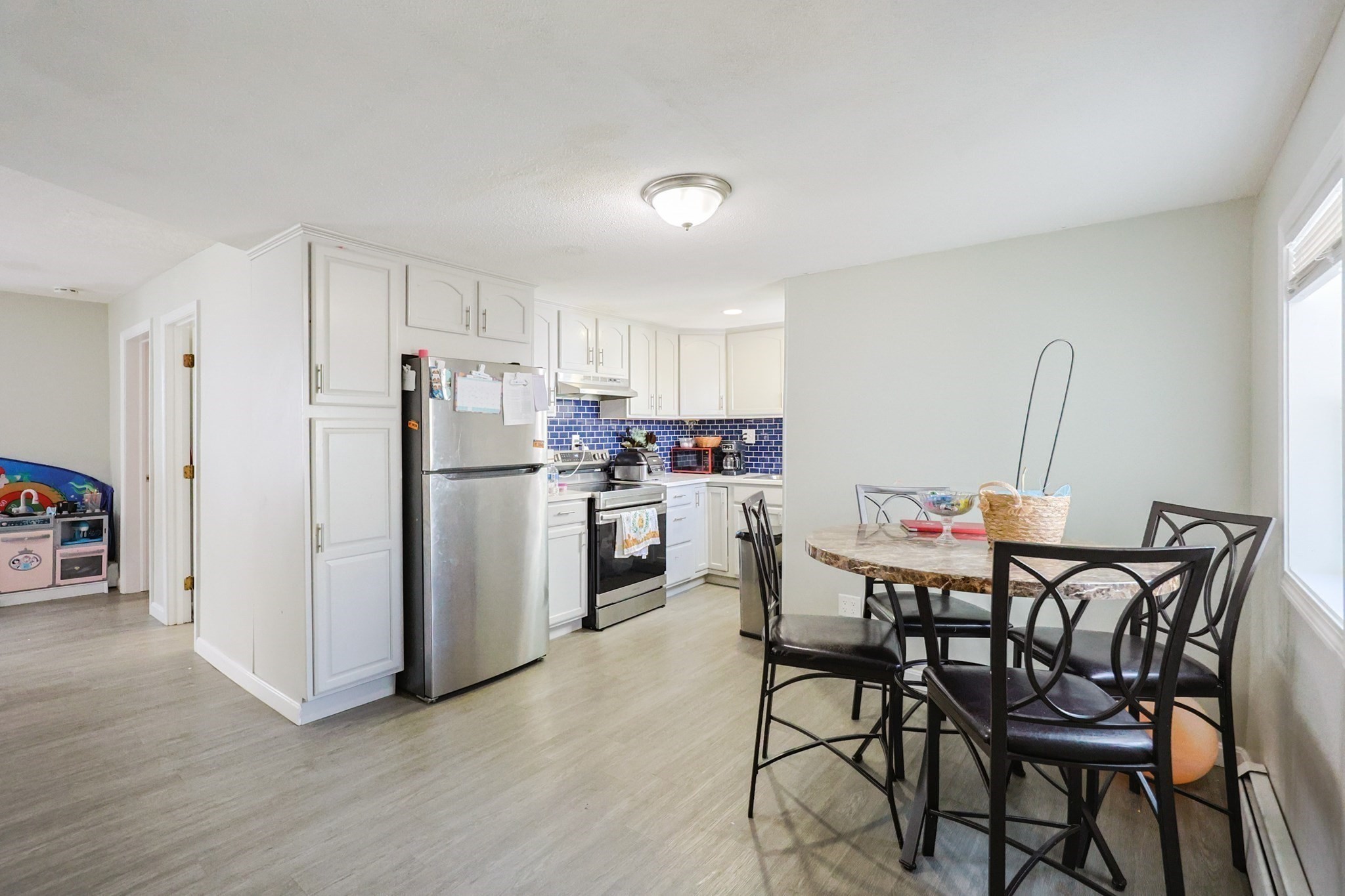 104 Oak St, Fall River, MA 02720 - Image 16