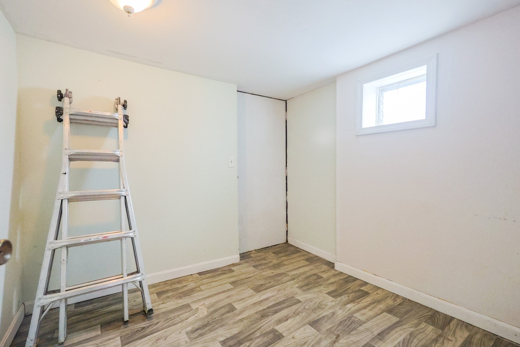 104 Oak St, Fall River, MA 02720 - Image 29