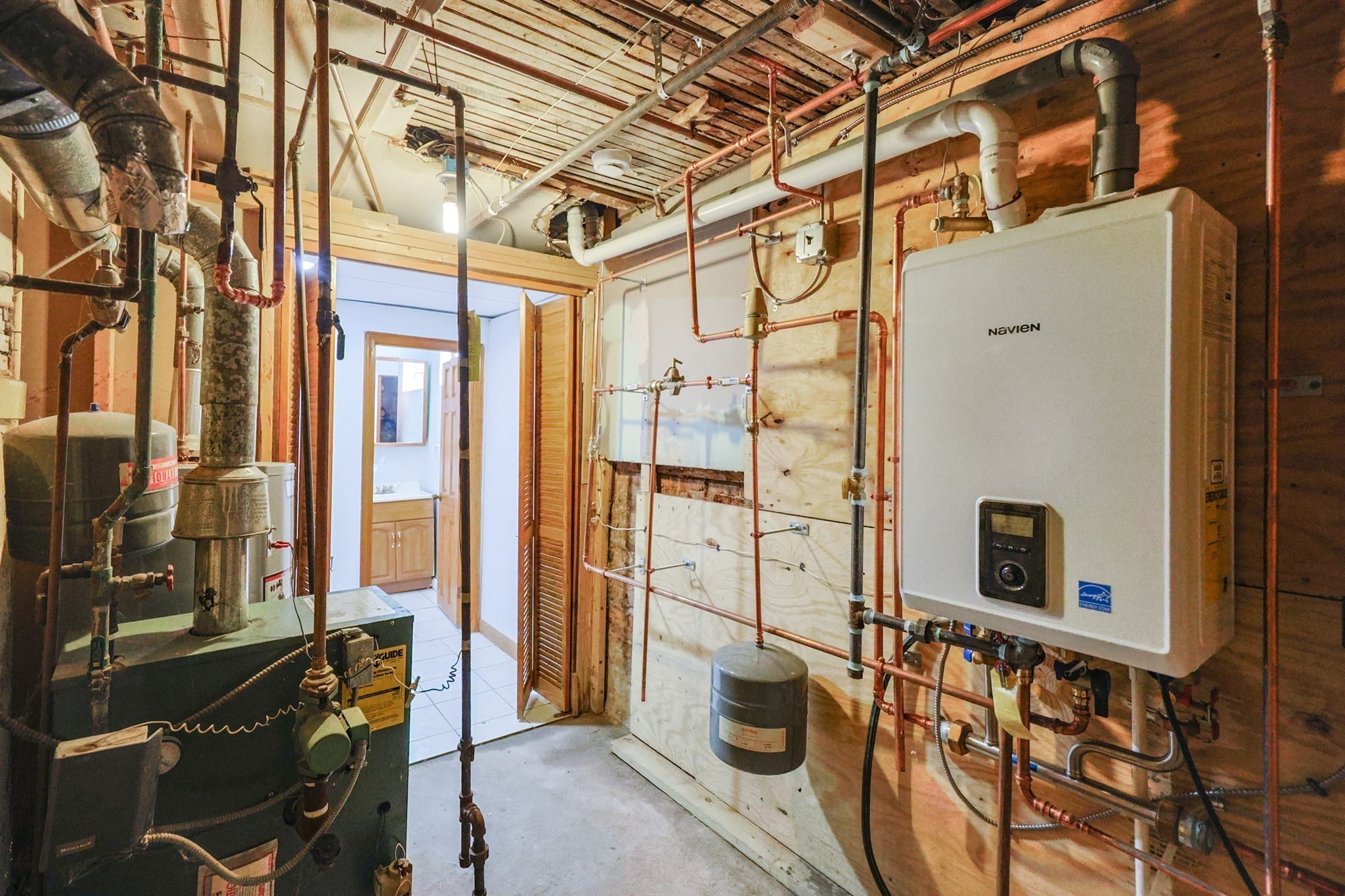 104 Oak St, Fall River, MA 02720 - Image 33