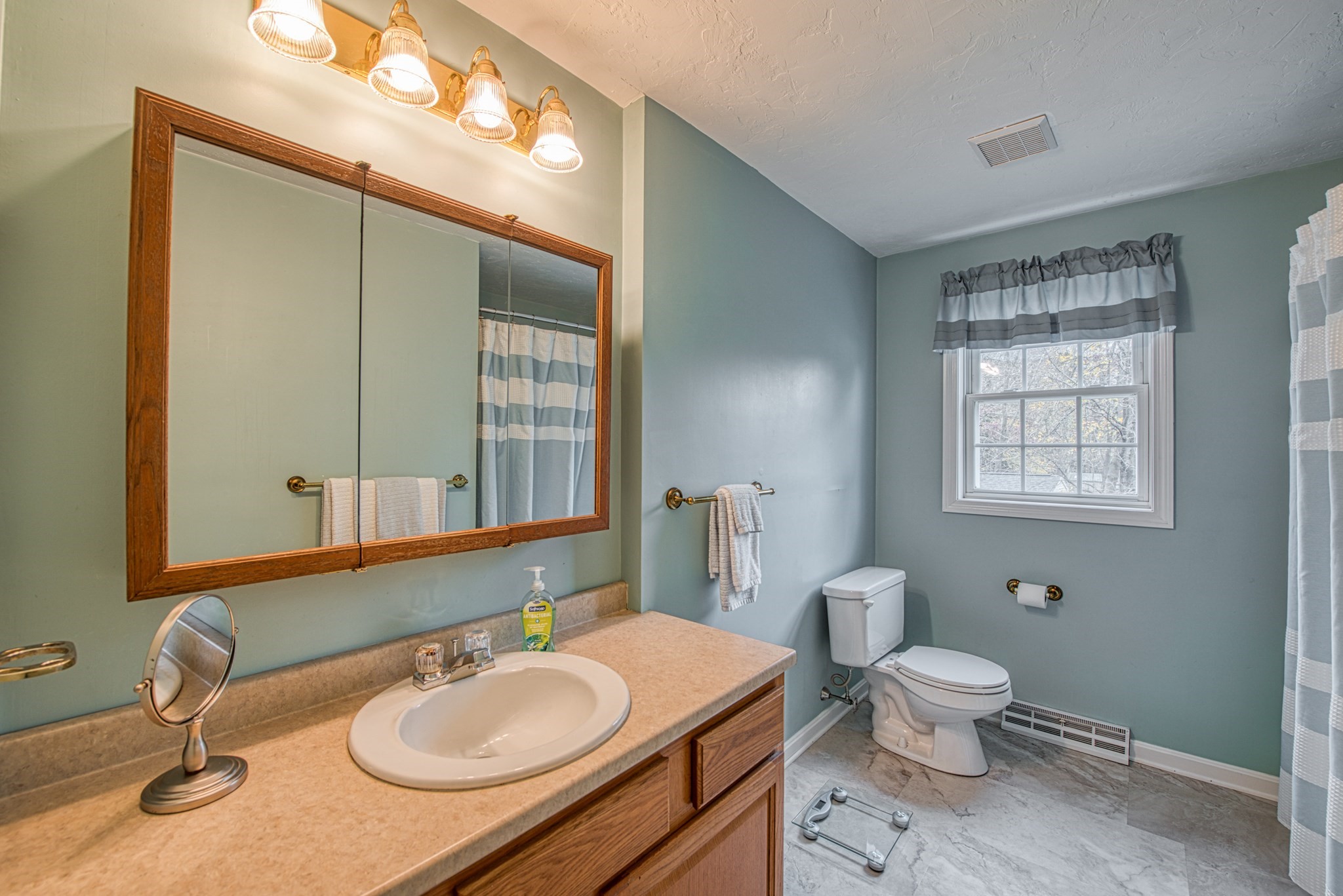265 Summer St, Brockton, MA 02302 - Image 15