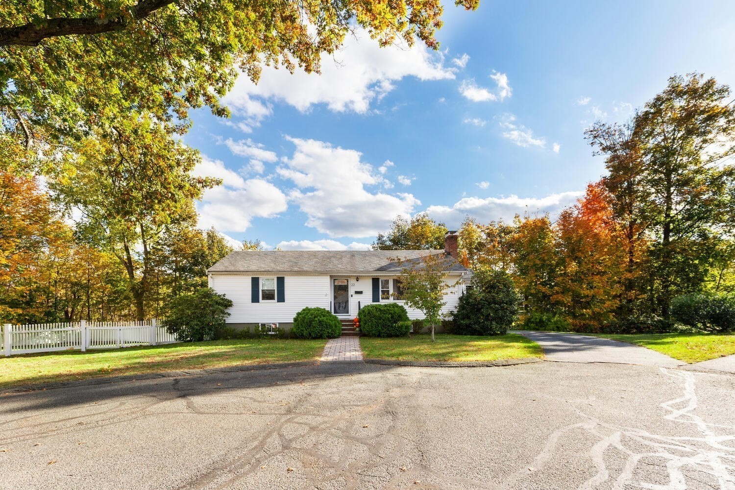 22 Wayland Rd, Wakefield, MA 01880 - Image 3