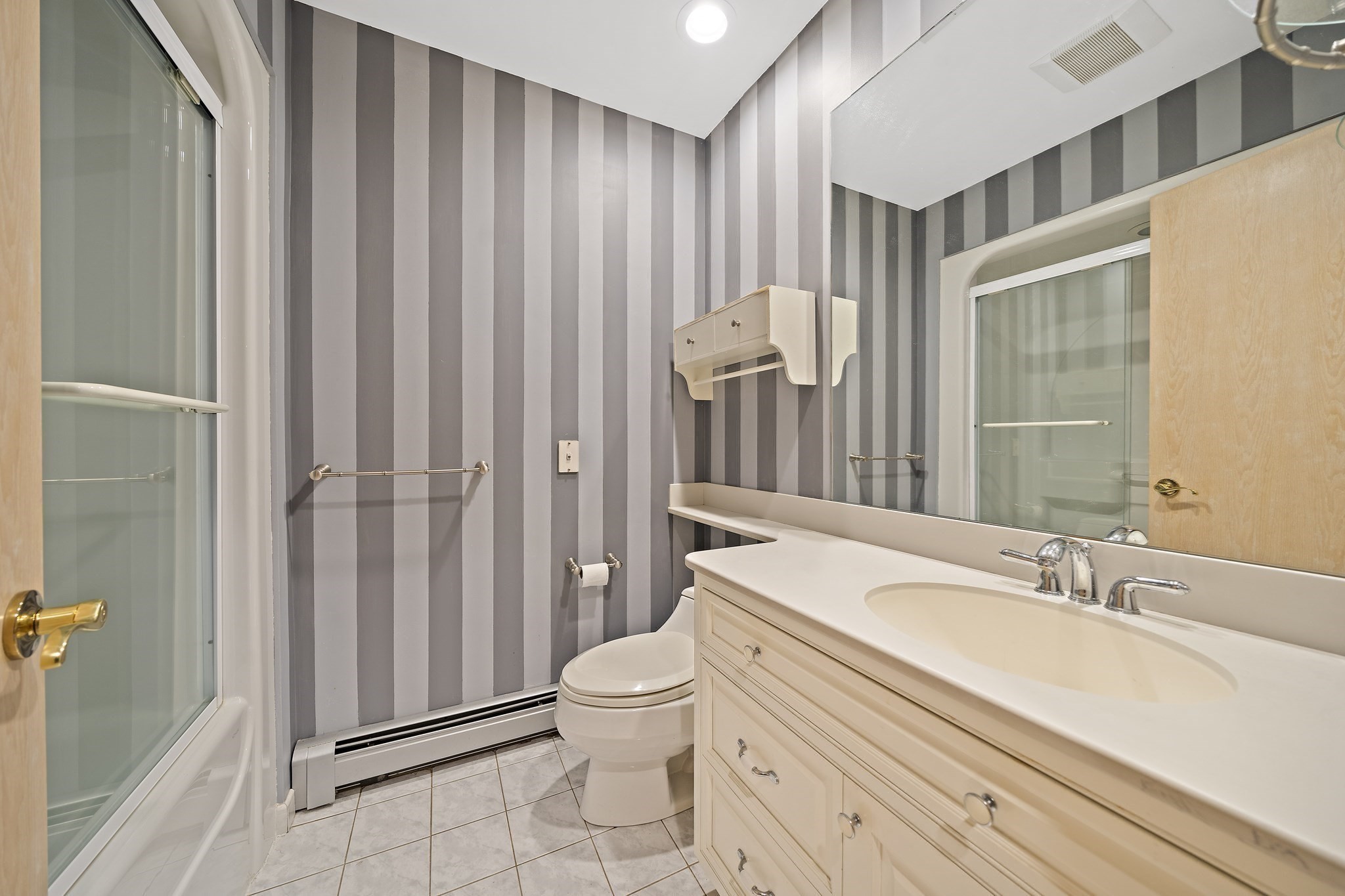 10 Heritage Ln, Saugus, MA 01906 - Image 23