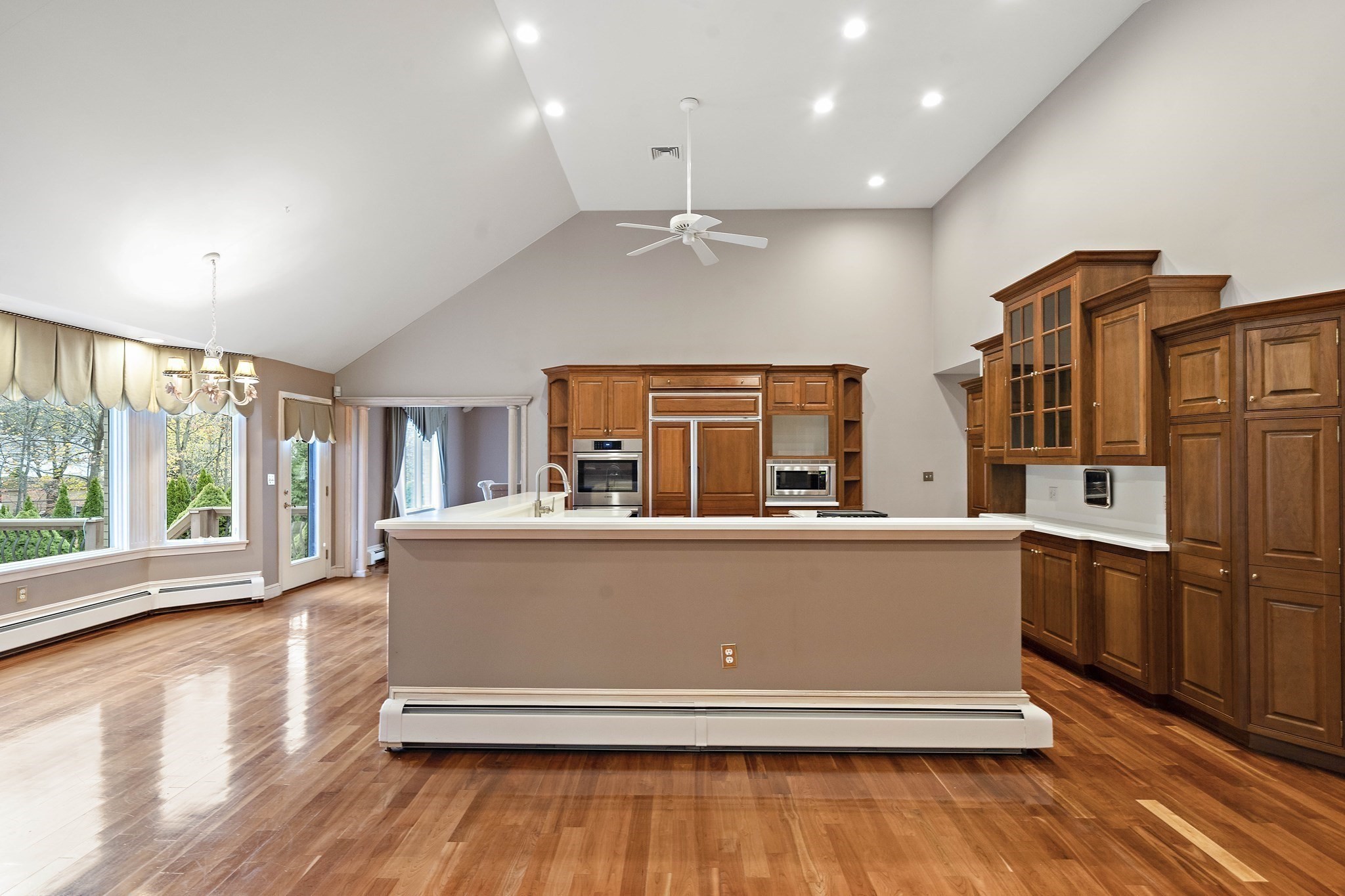 10 Heritage Ln, Saugus, MA 01906 - Image 6