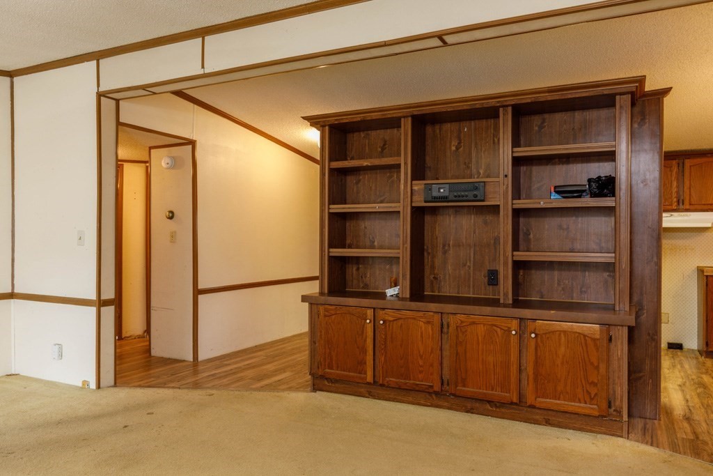 141 Sunrise Lane, Gardner, MA 01440 - Image 6