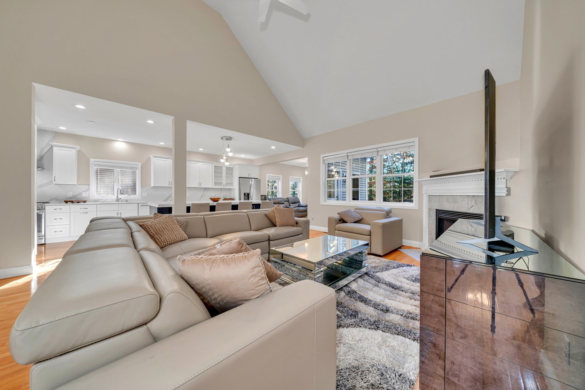 10 Dickens Lane, Tyngsborough, MA 01879 - Image 14