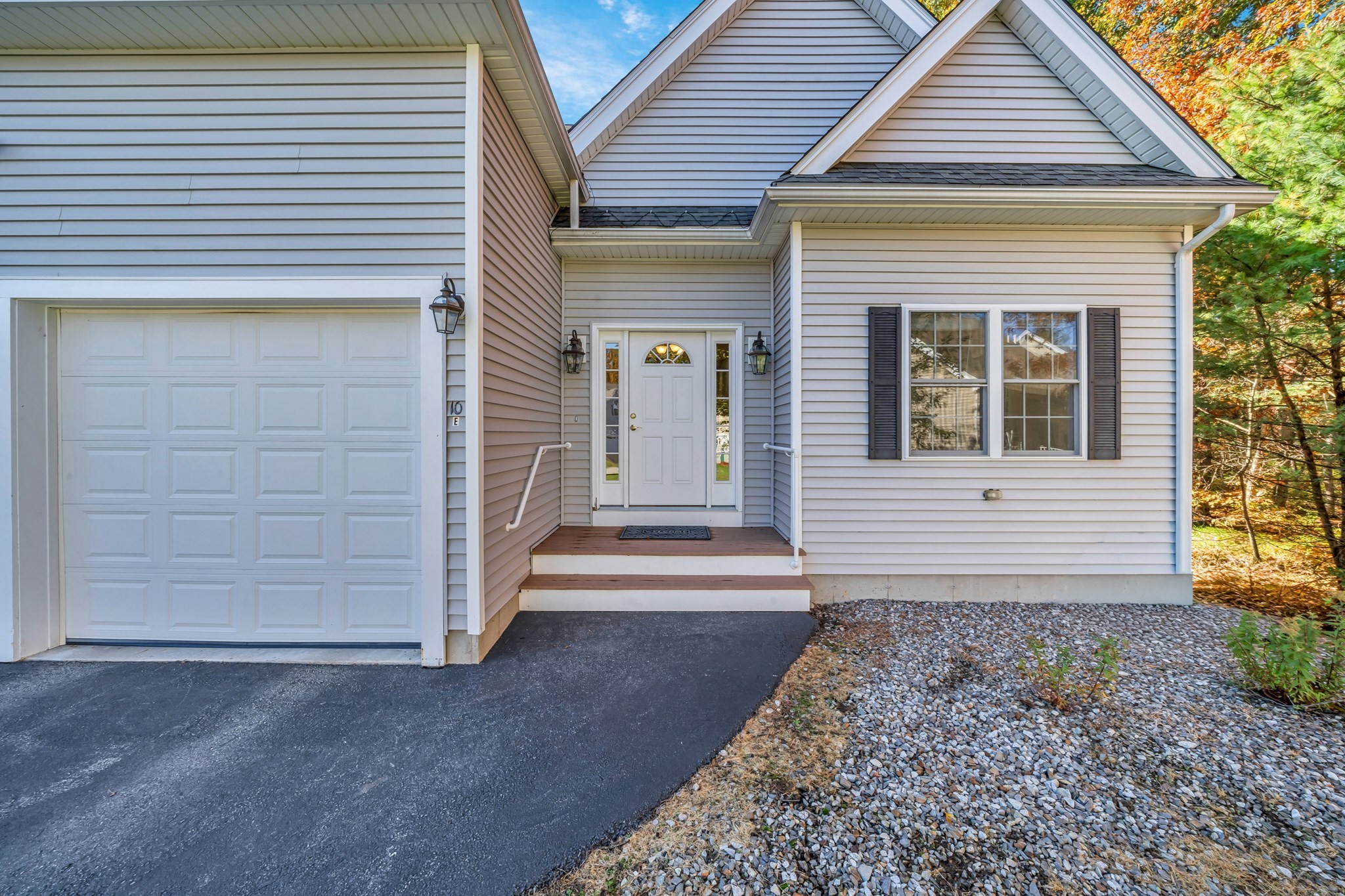 10 Dickens Lane, Tyngsborough, MA 01879 - Image 3