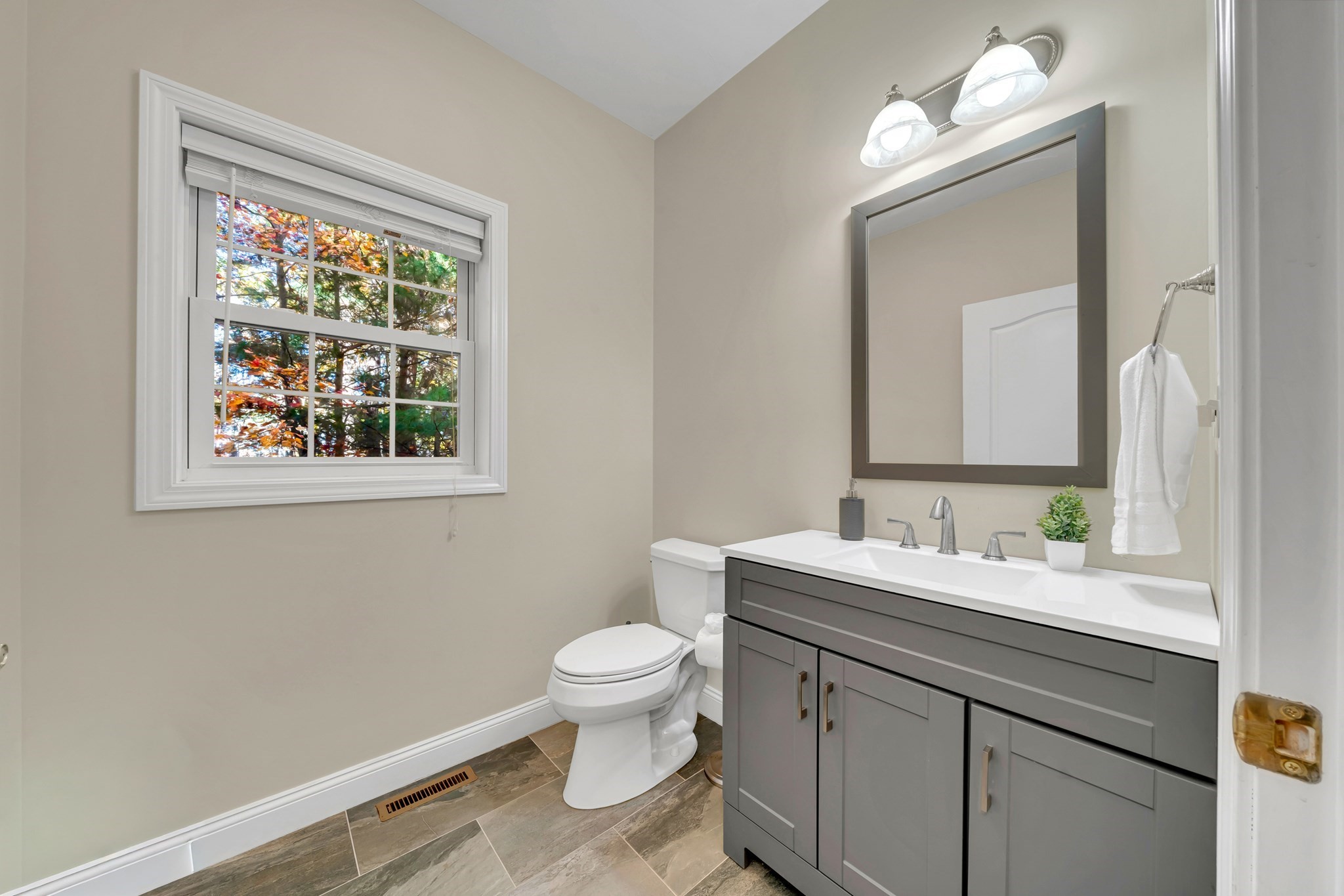 10 Dickens Lane, Tyngsborough, MA 01879 - Image 28