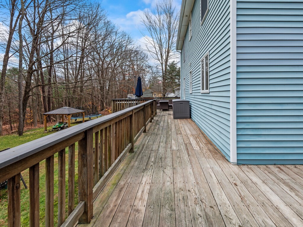 107 Wallace Rd, Sturbridge, MA 01507 - Image 14