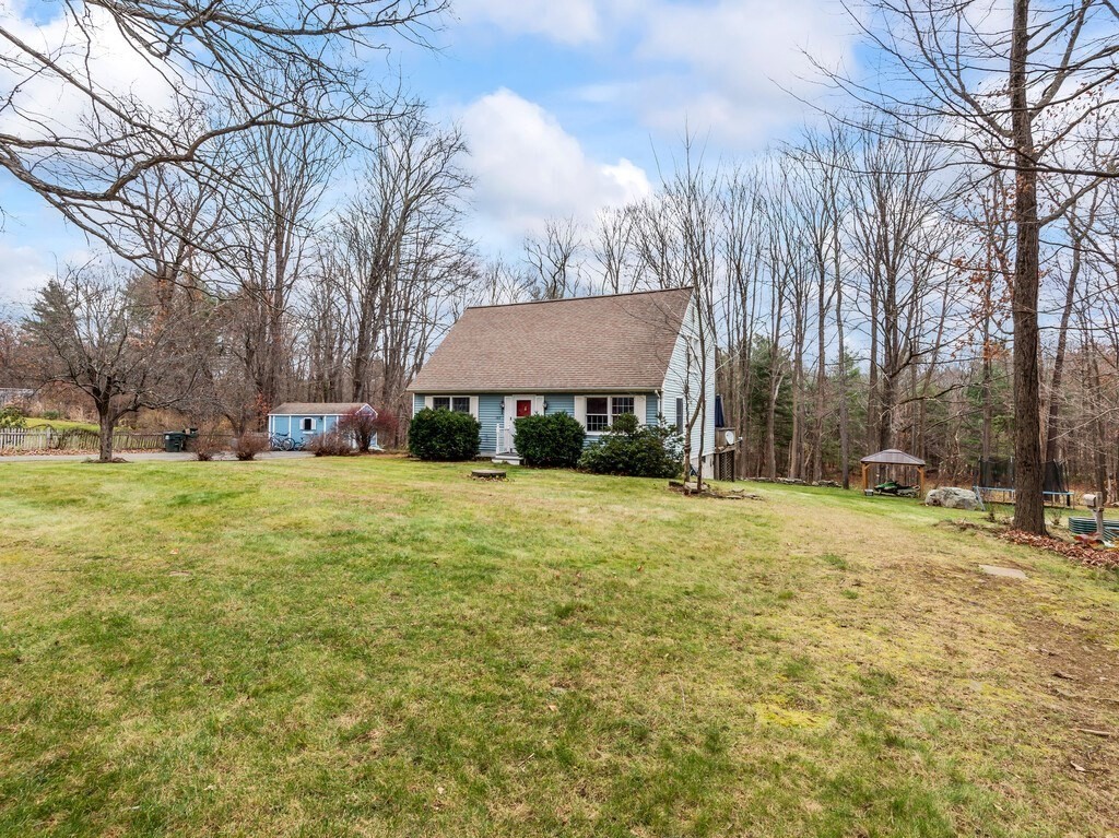 107 Wallace Rd, Sturbridge, MA 01507 - Image 3