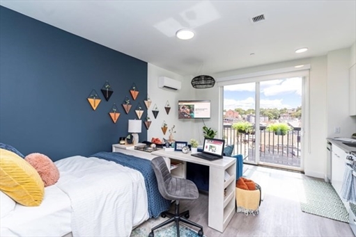 346 Somerville Ave, Apt 001