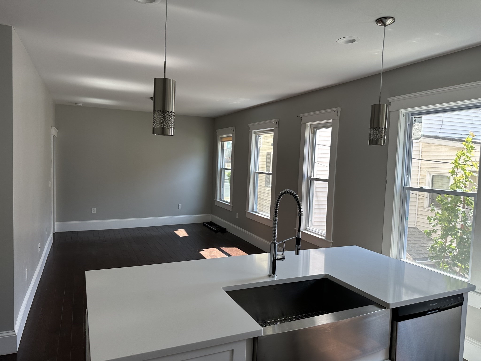 181 Chelsea St, Everett, MA 02149 - Image 7