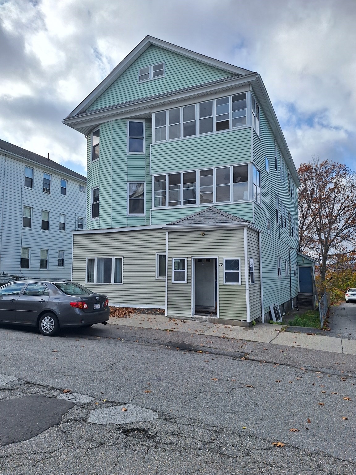 70 Sterling St, Worcester, MA 01610 - Image 3