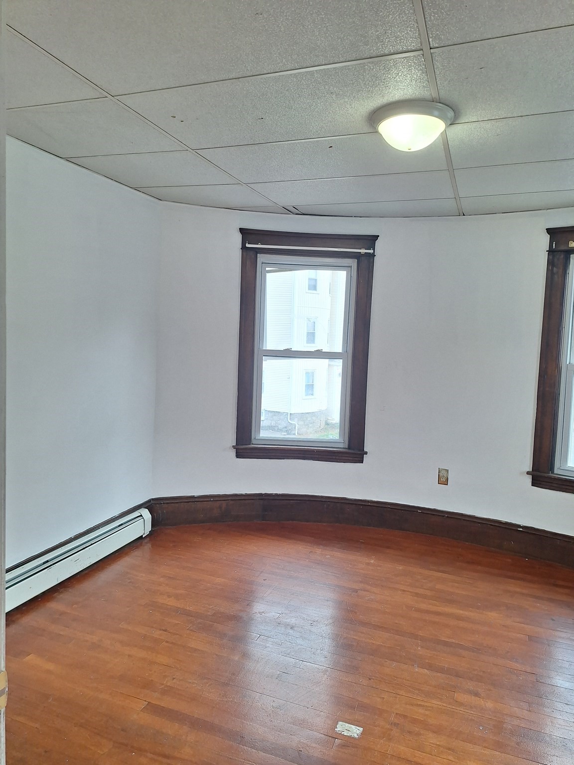 70 Sterling St, Worcester, MA 01610 - Image 8