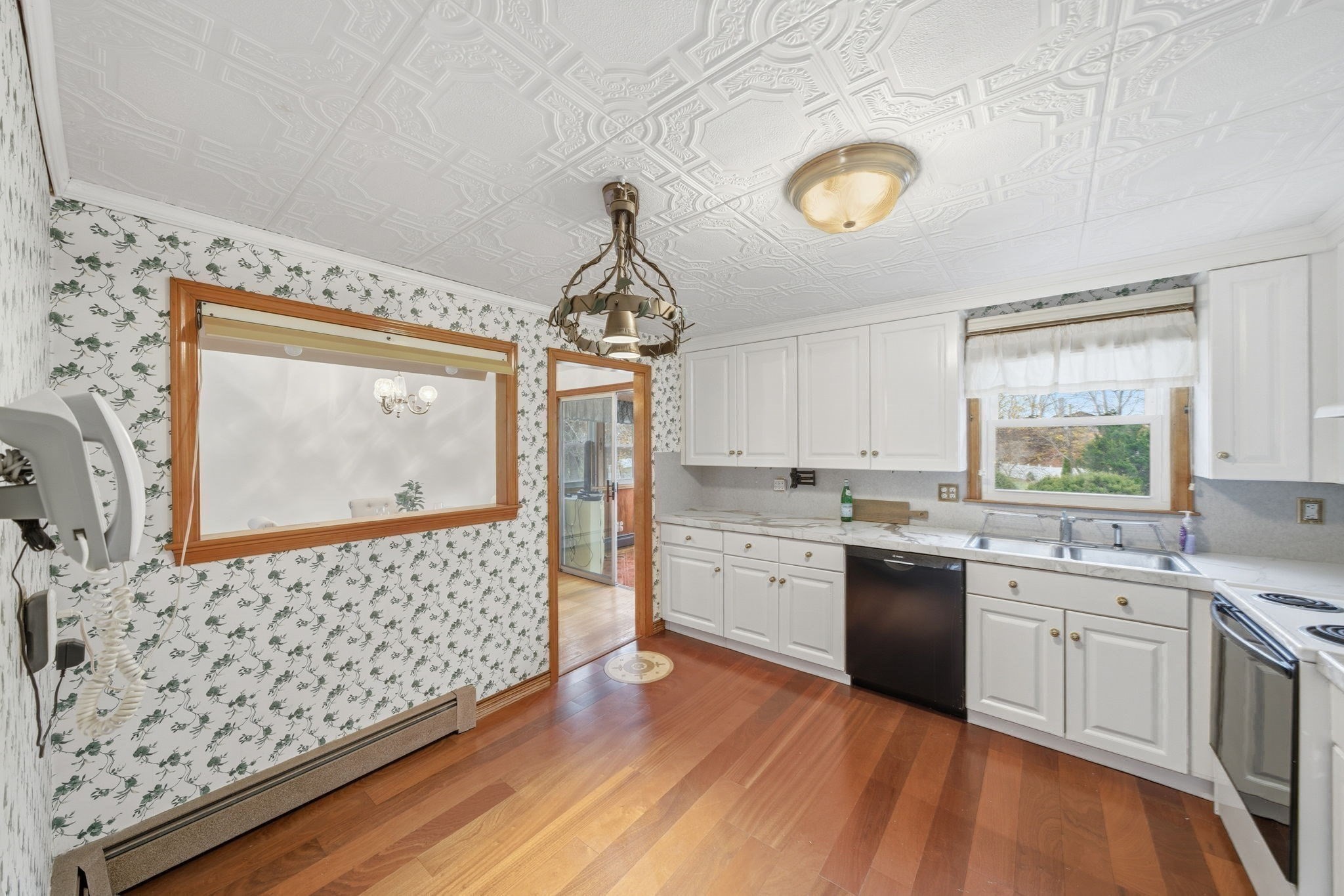 12 Cassidy Drive, Woburn, MA 01801 - Image 12