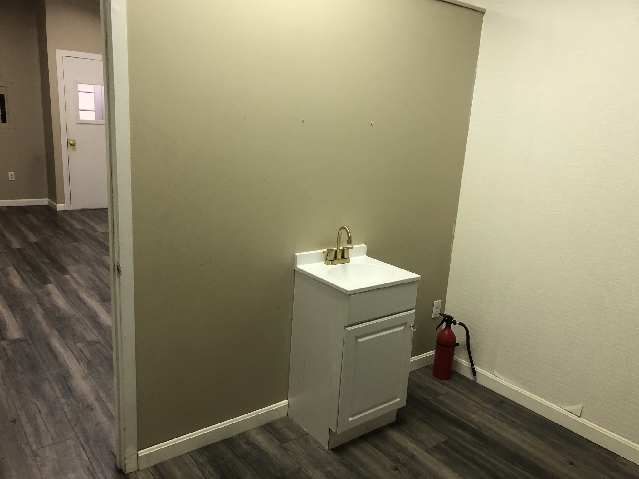 1405 Main St Unit 2, Worcester, MA 01603 - Image 4