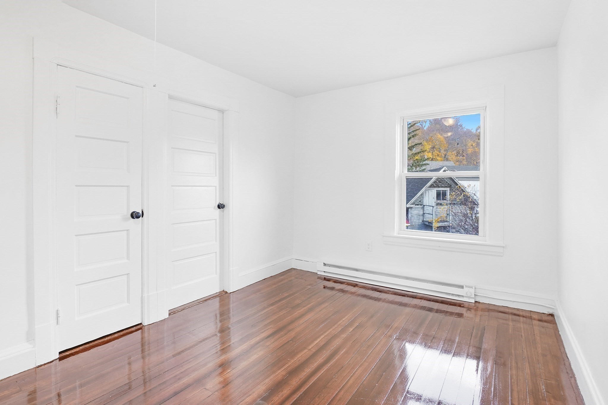 12 Temple St, Holyoke, MA 01040 - Image 24