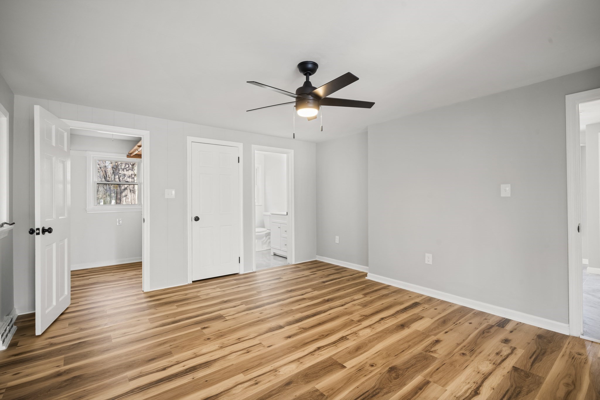 25 Highland Trl, West Brookfield, MA 01585 - Image 12